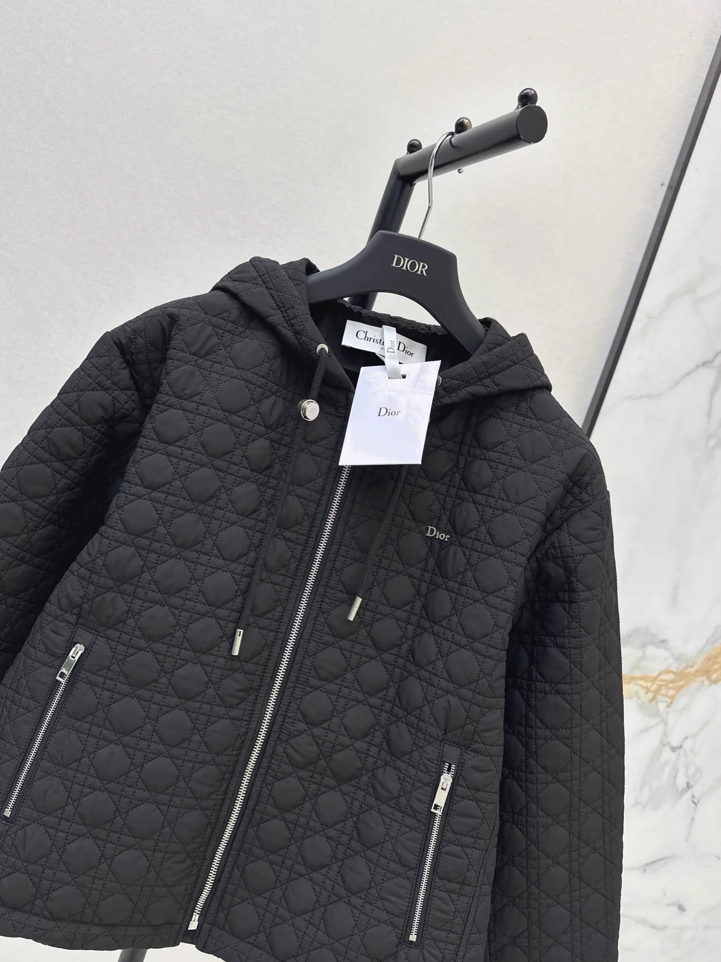 Куртки И Пуховики Женские Christian Dior 18031441