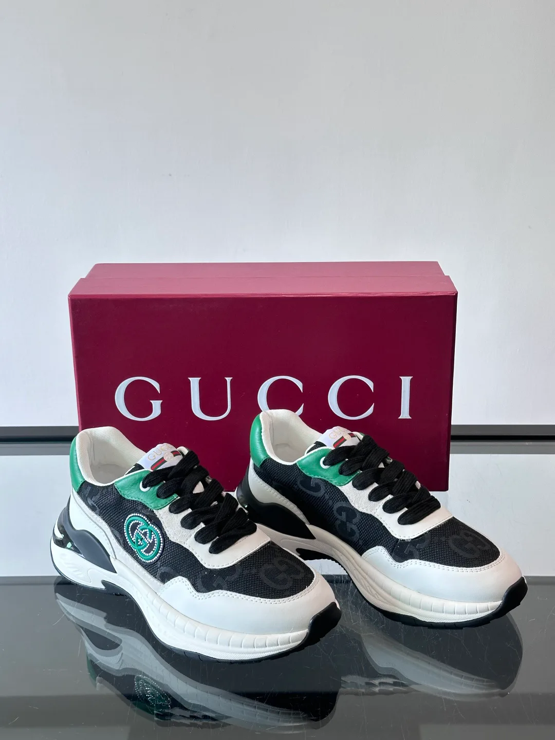 Кроссовки Мужские Gucci 3430324