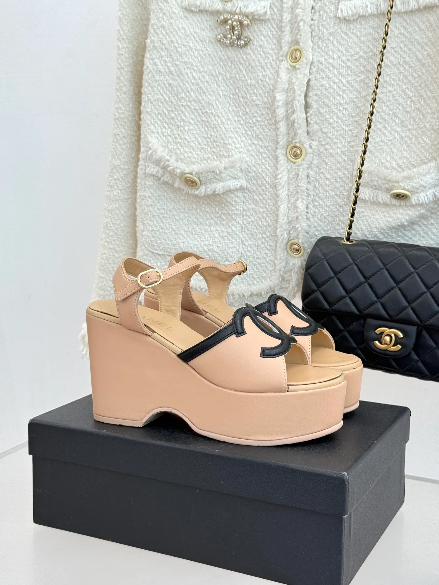 Босоножки Женские Chanel 12798270