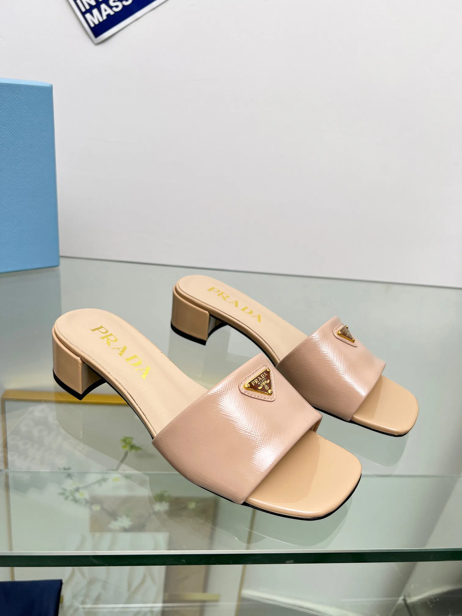 Босоножки Женские Prada 11386447