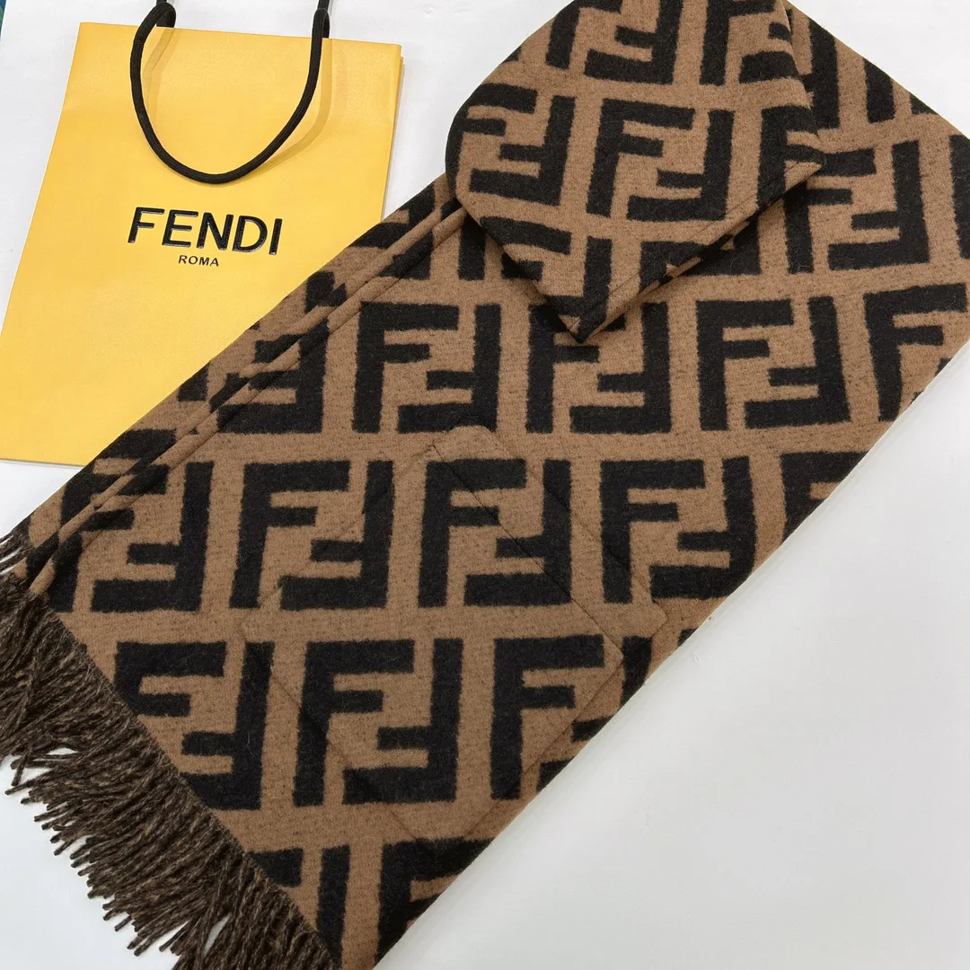 Шарфы Fendi 1669517
