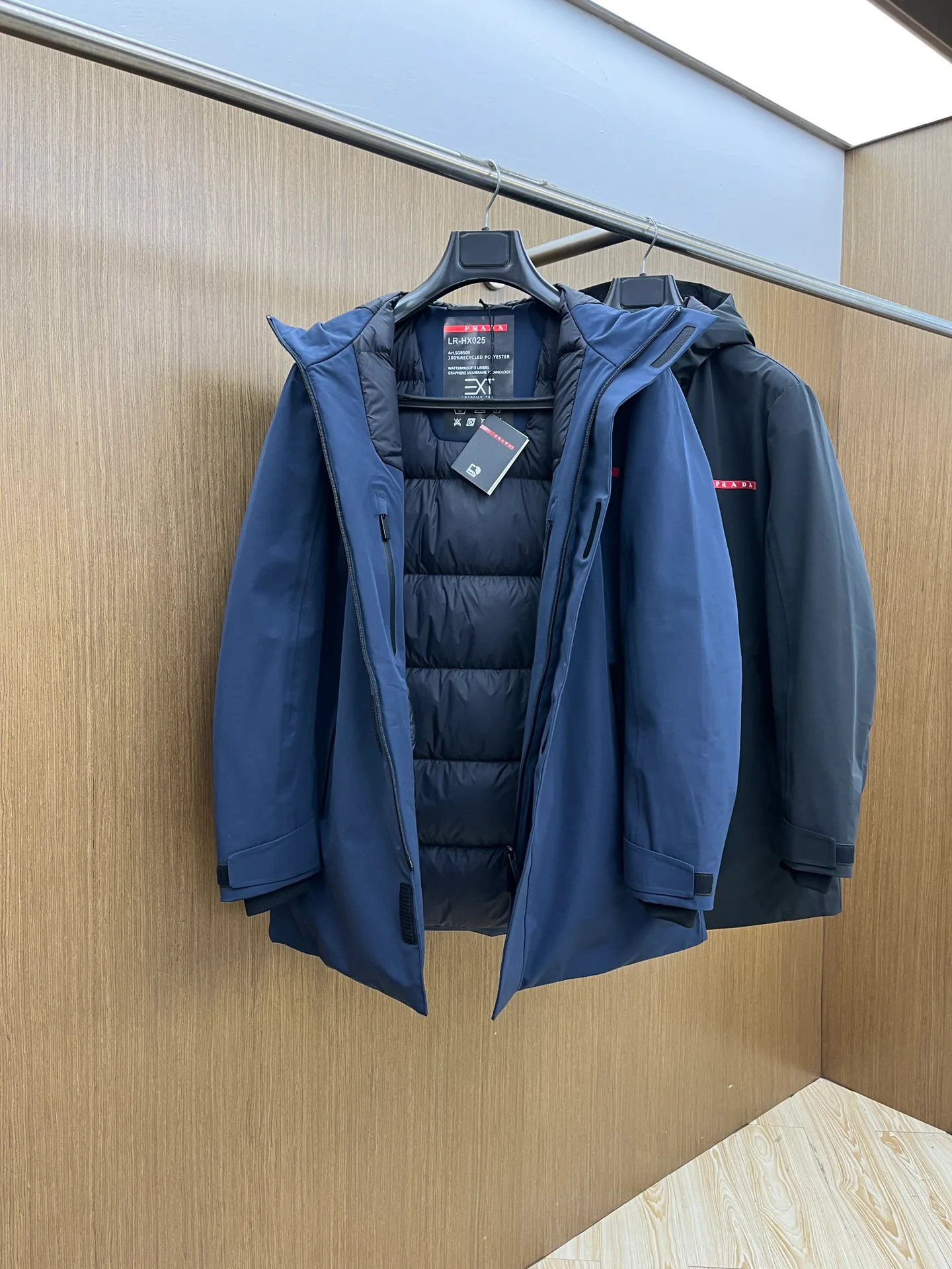 Куртки И Пуховики Мужские Prada 18194604