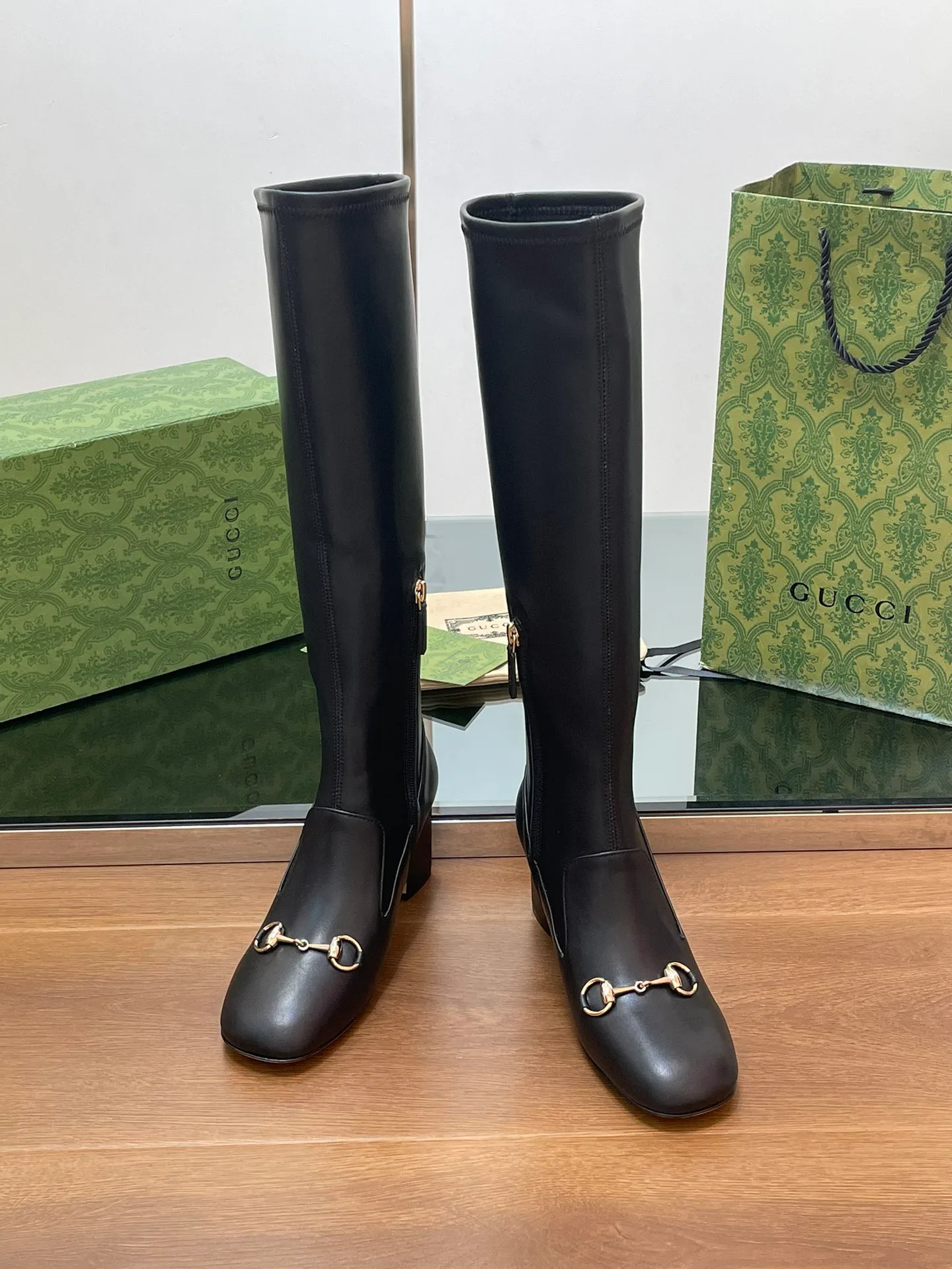 Сапоги Женские Gucci 18083280