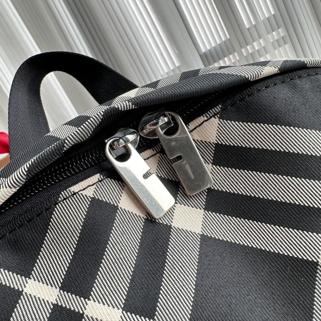 Рюкзаки Женские Burberry 1673189