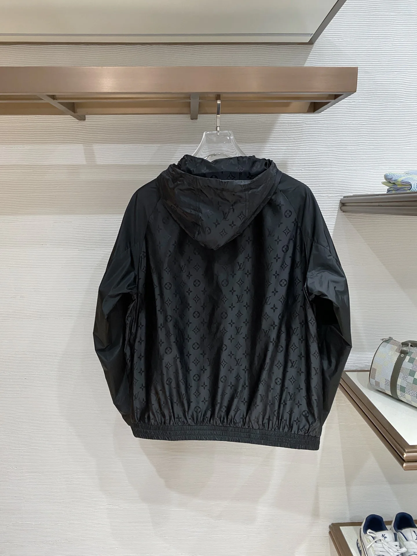 Куртки И Пуховики Мужские Louis Vuitton 10815804