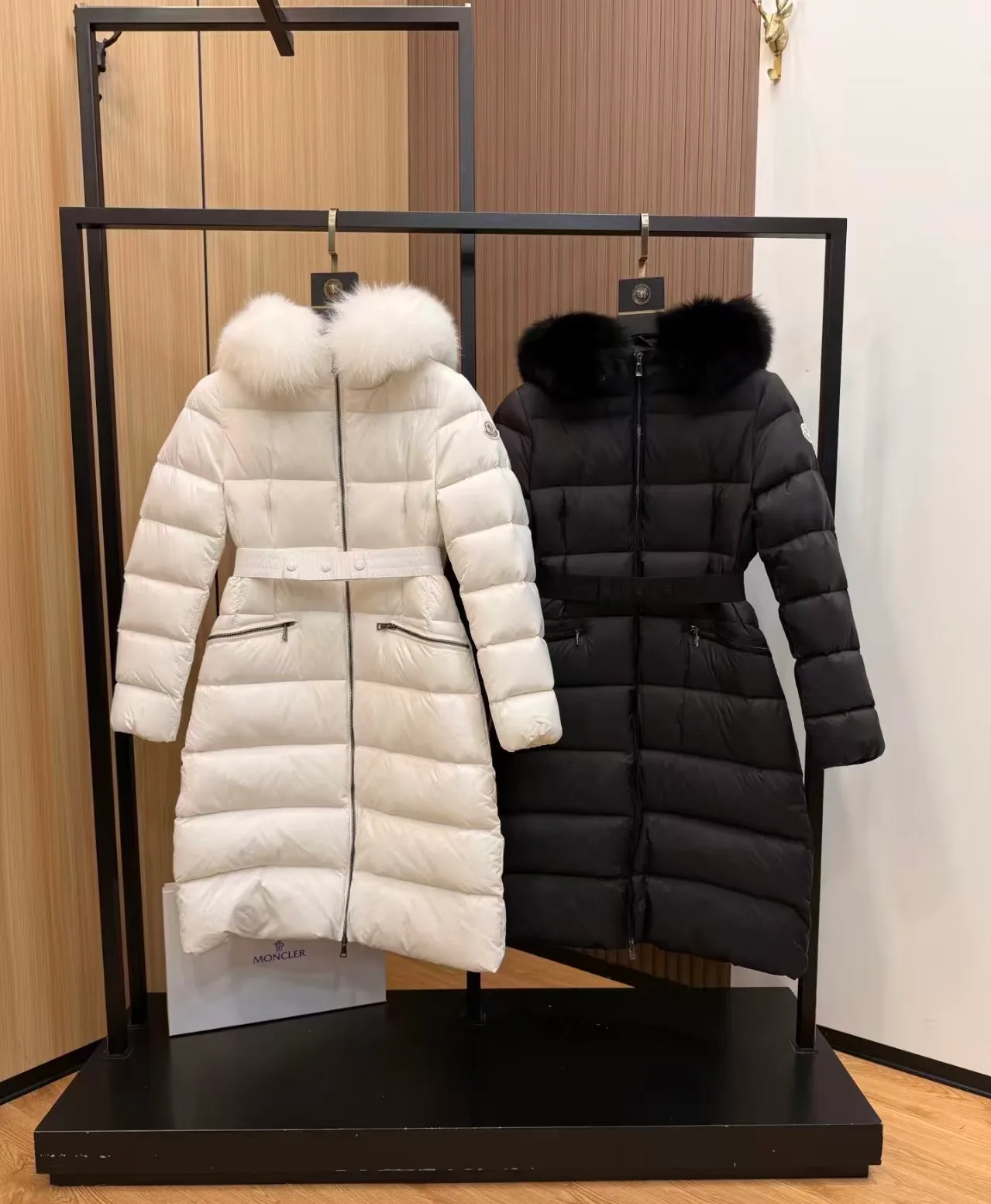 Куртки И Пуховики Женские Moncler 17964503