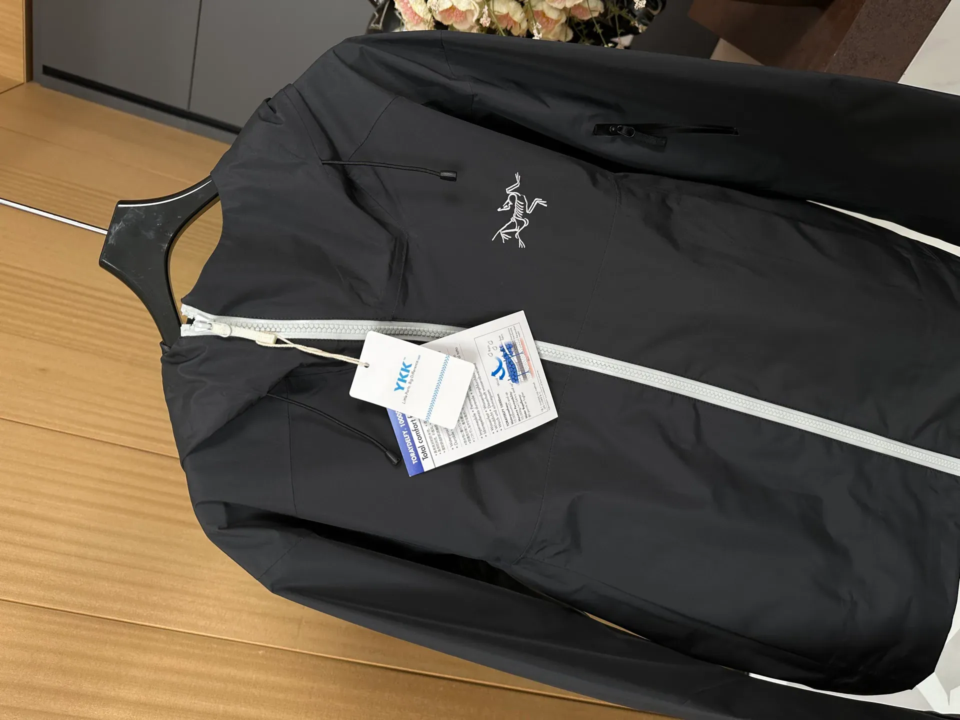 Куртки Женские Arcteryx Куртки Женские Arcteryx