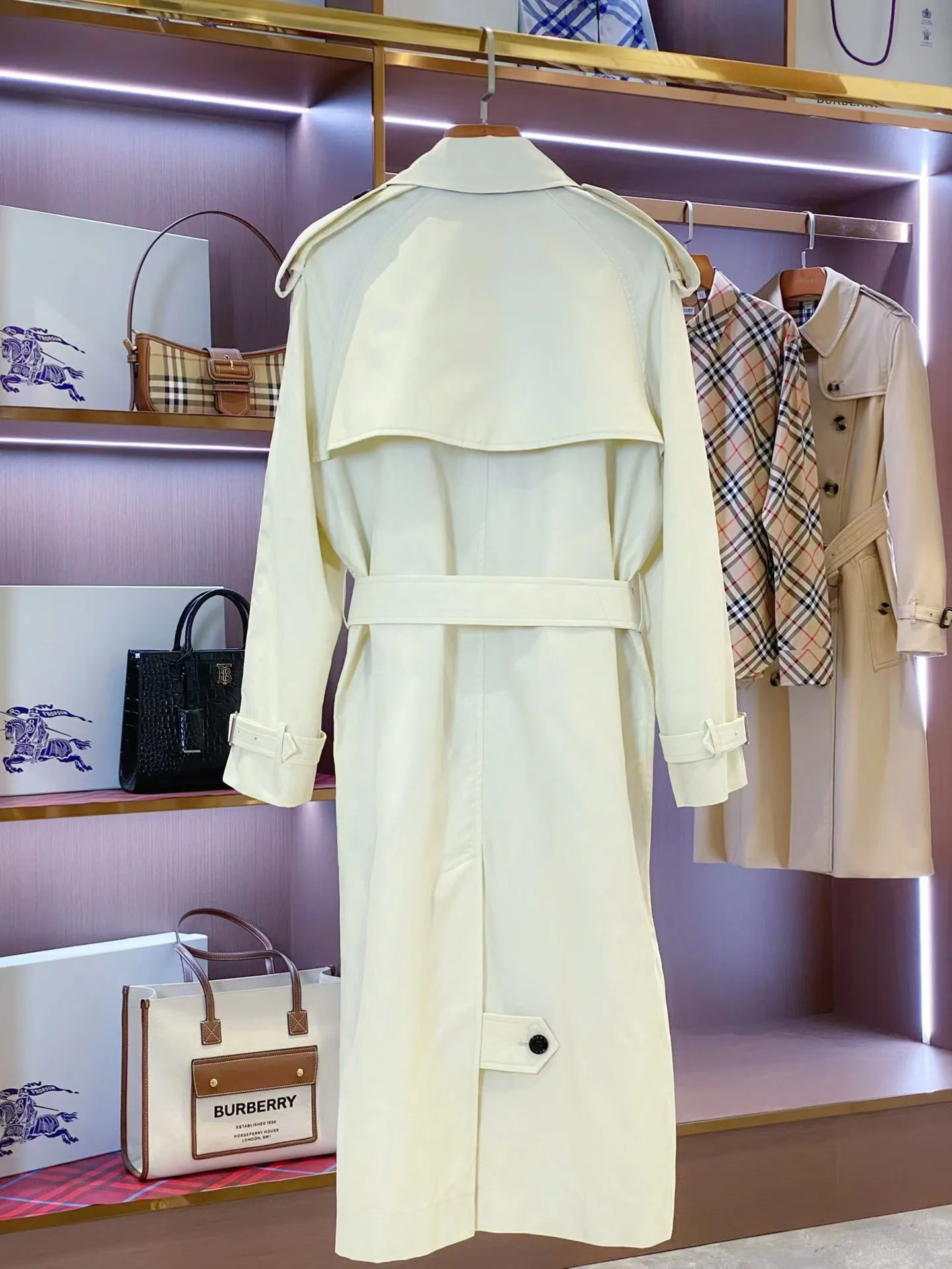 Тренчи Женские Burberry 18277312
