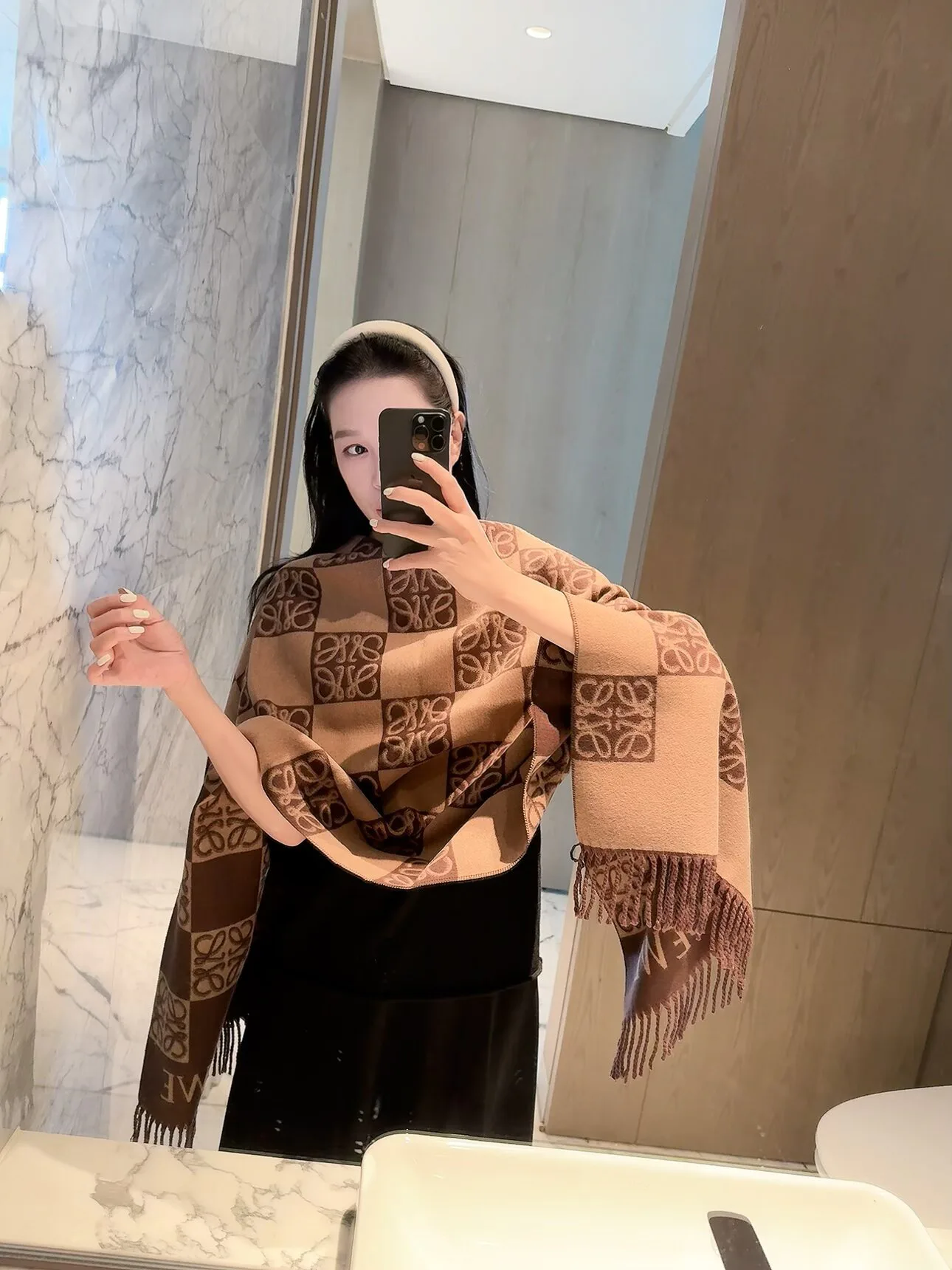 Шарфы Loewe 18003004