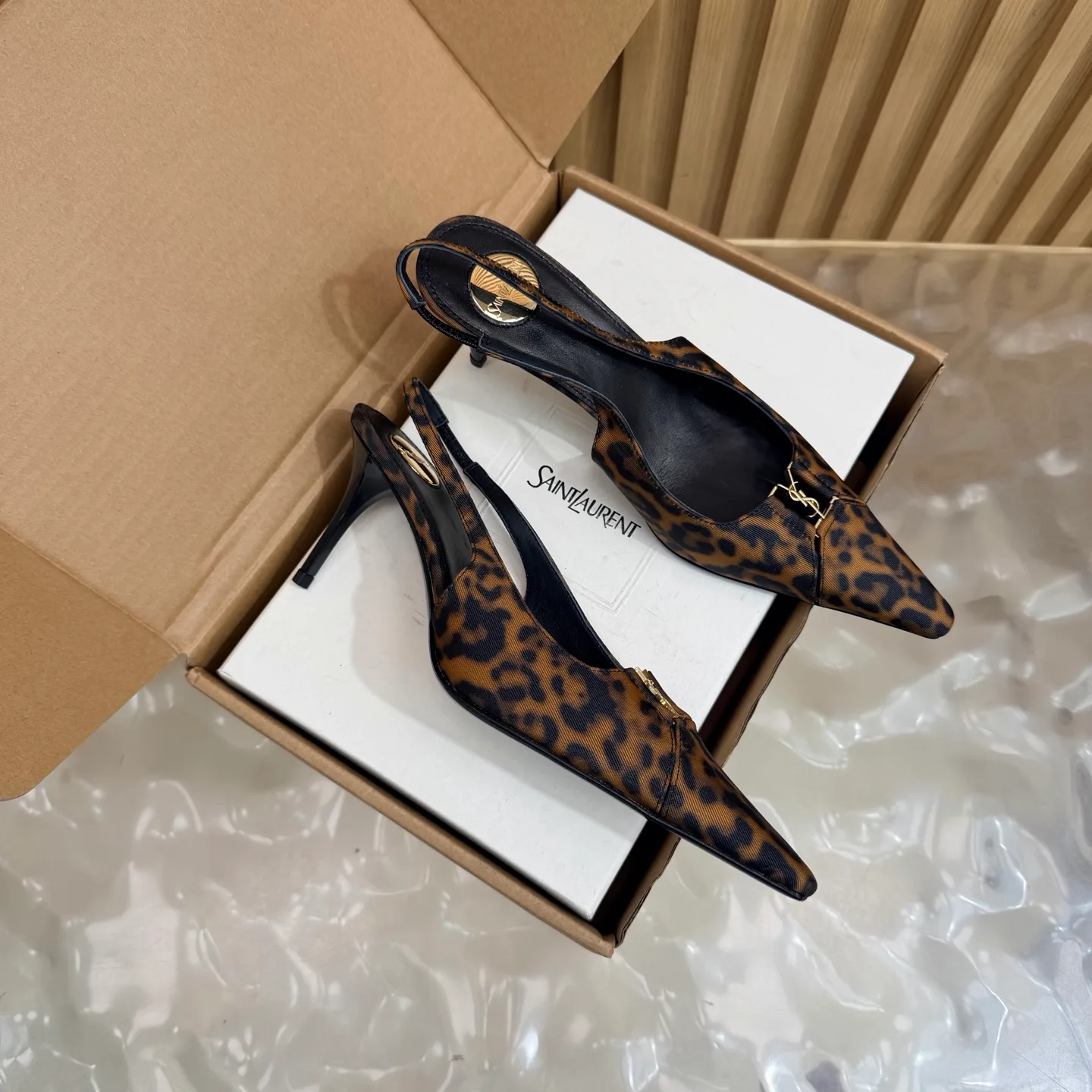 Туфли Женские Saint Laurent 17448323