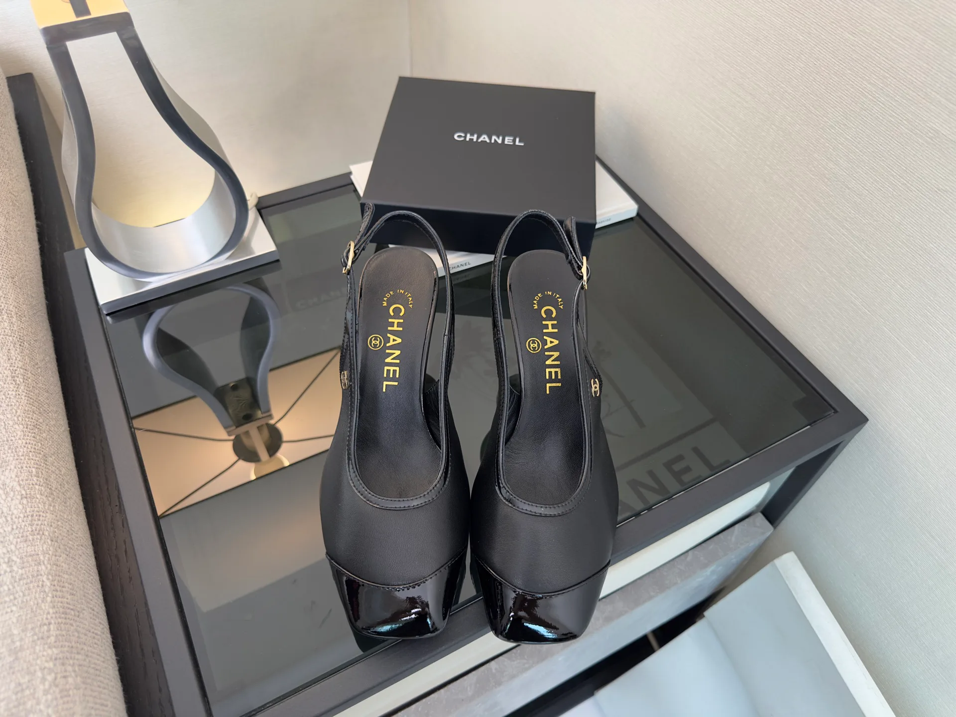 Туфли Женские Chanel 18107492