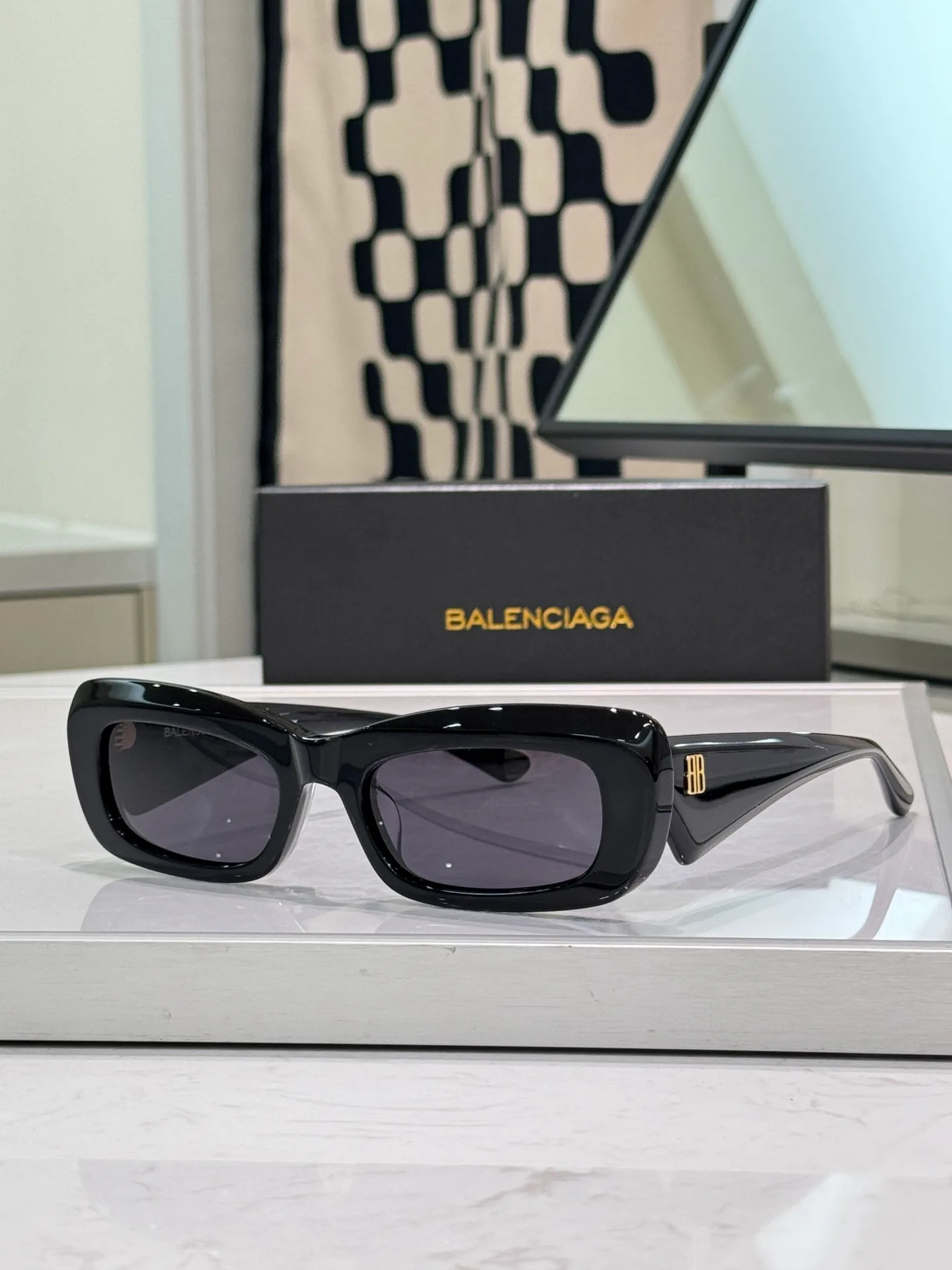 Очки Balenciaga 11431500