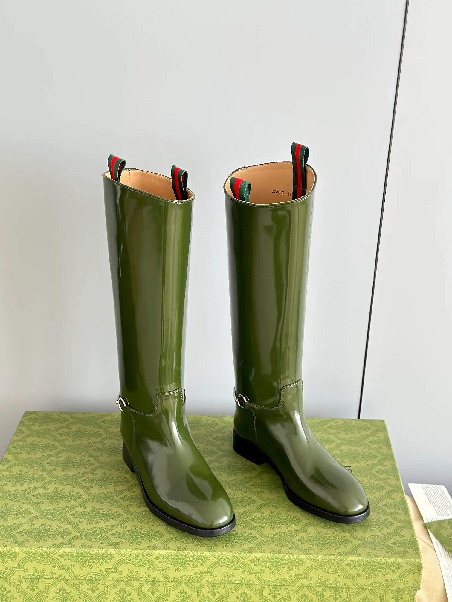 Сапоги Женские Gucci 18243665