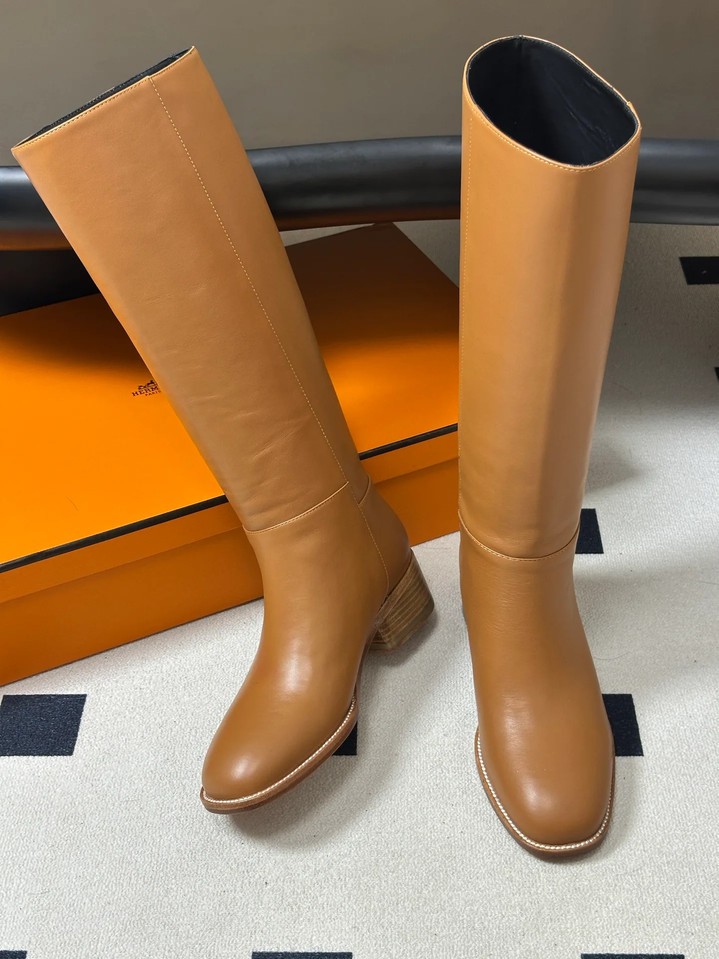 Сапоги Женские Hermes 18041852