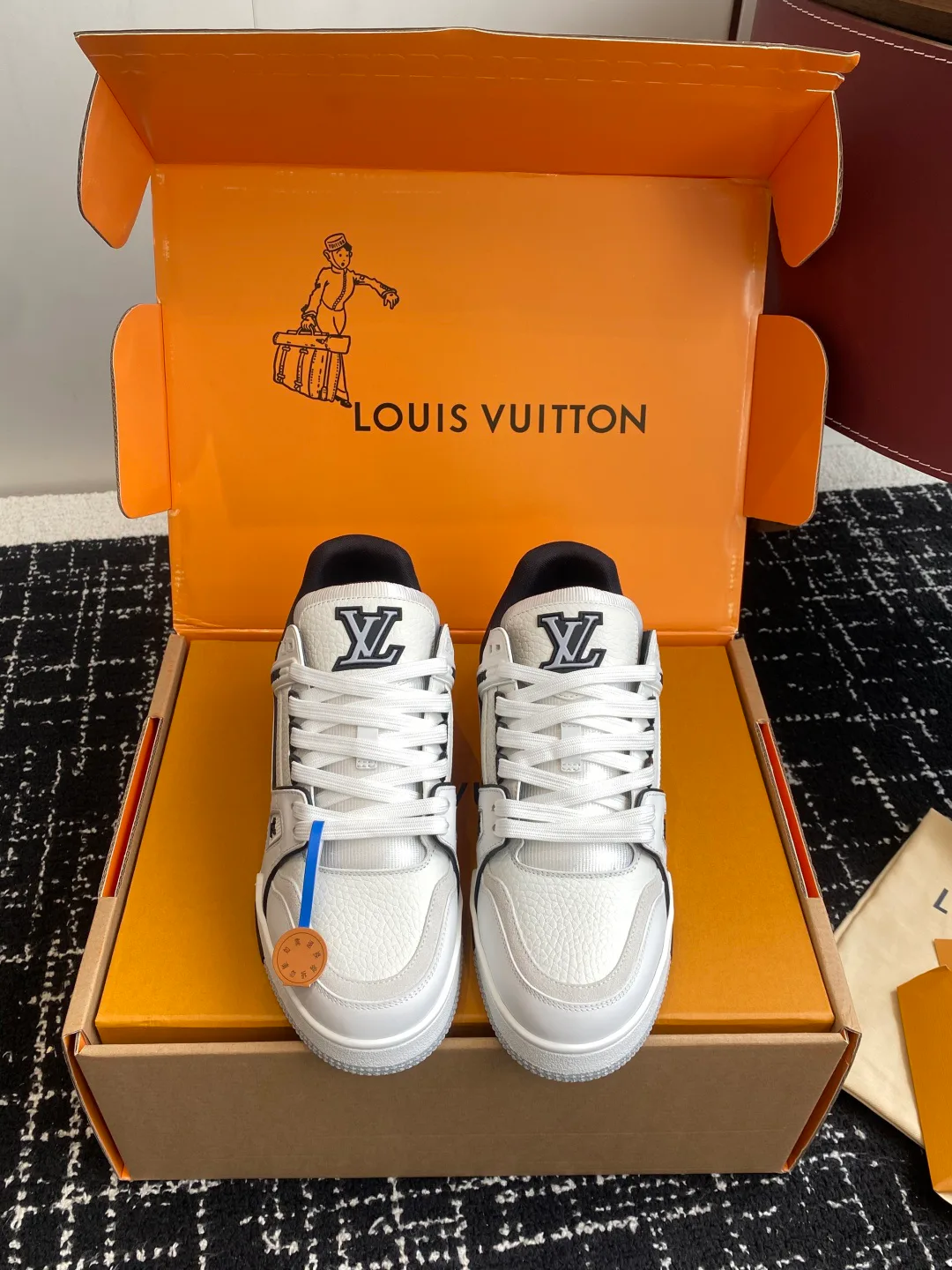 Кроссовки Женские Louis Vuitton 5790818