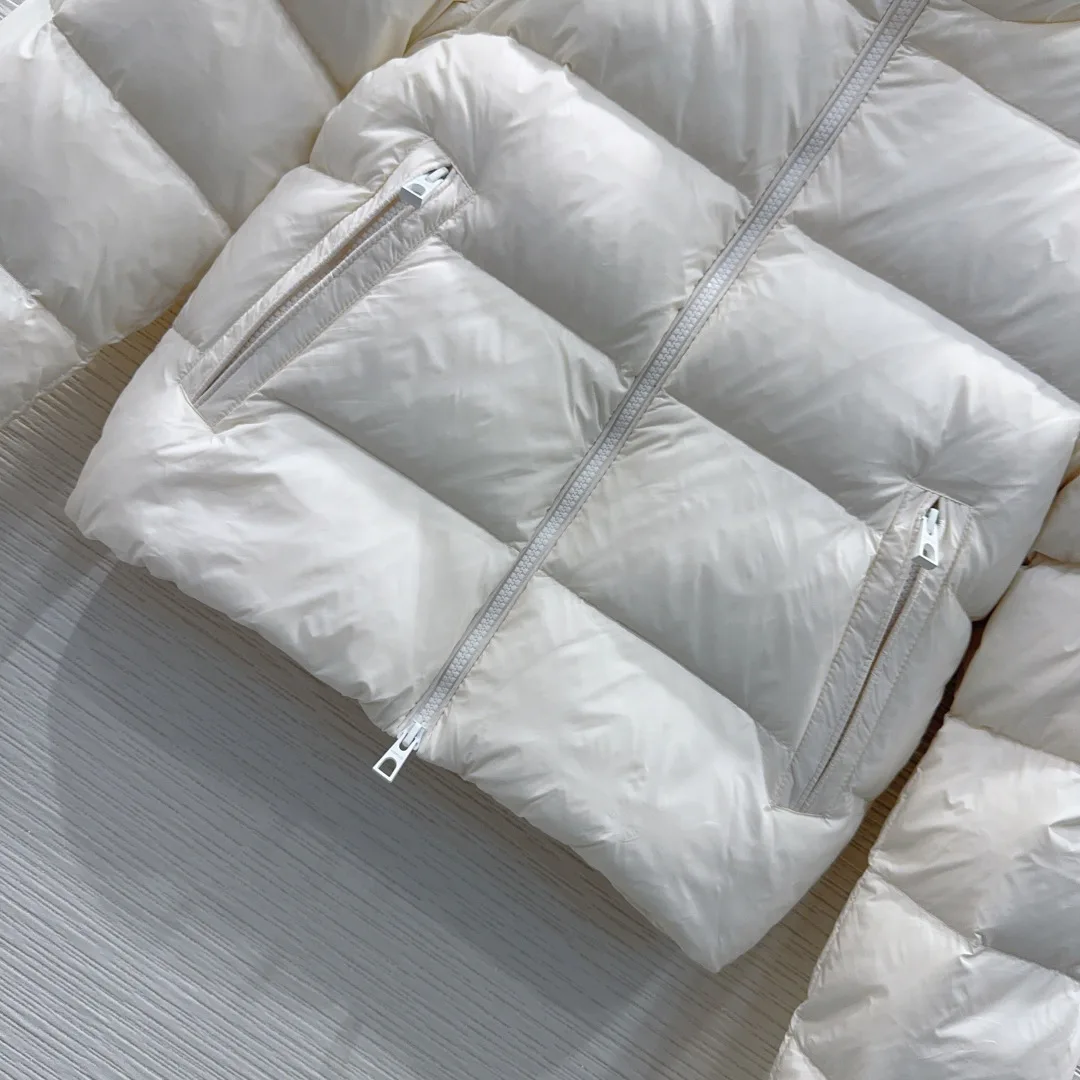 Куртки И Пуховики Женские Moncler 19284187