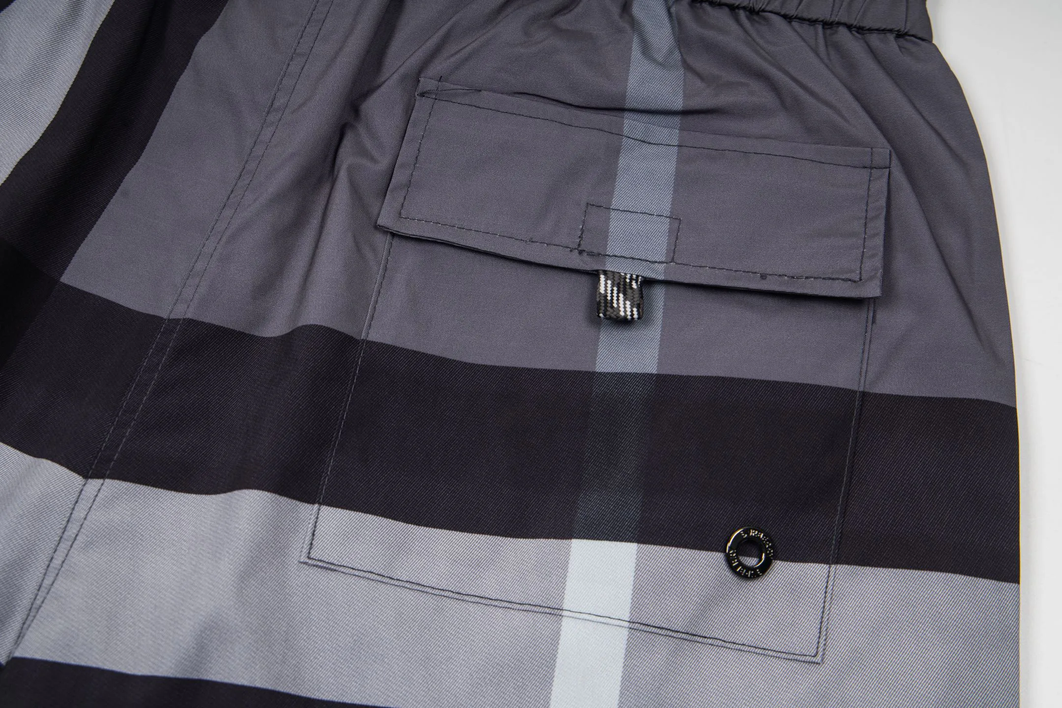 Шорты Мужские Burberry 18000517
