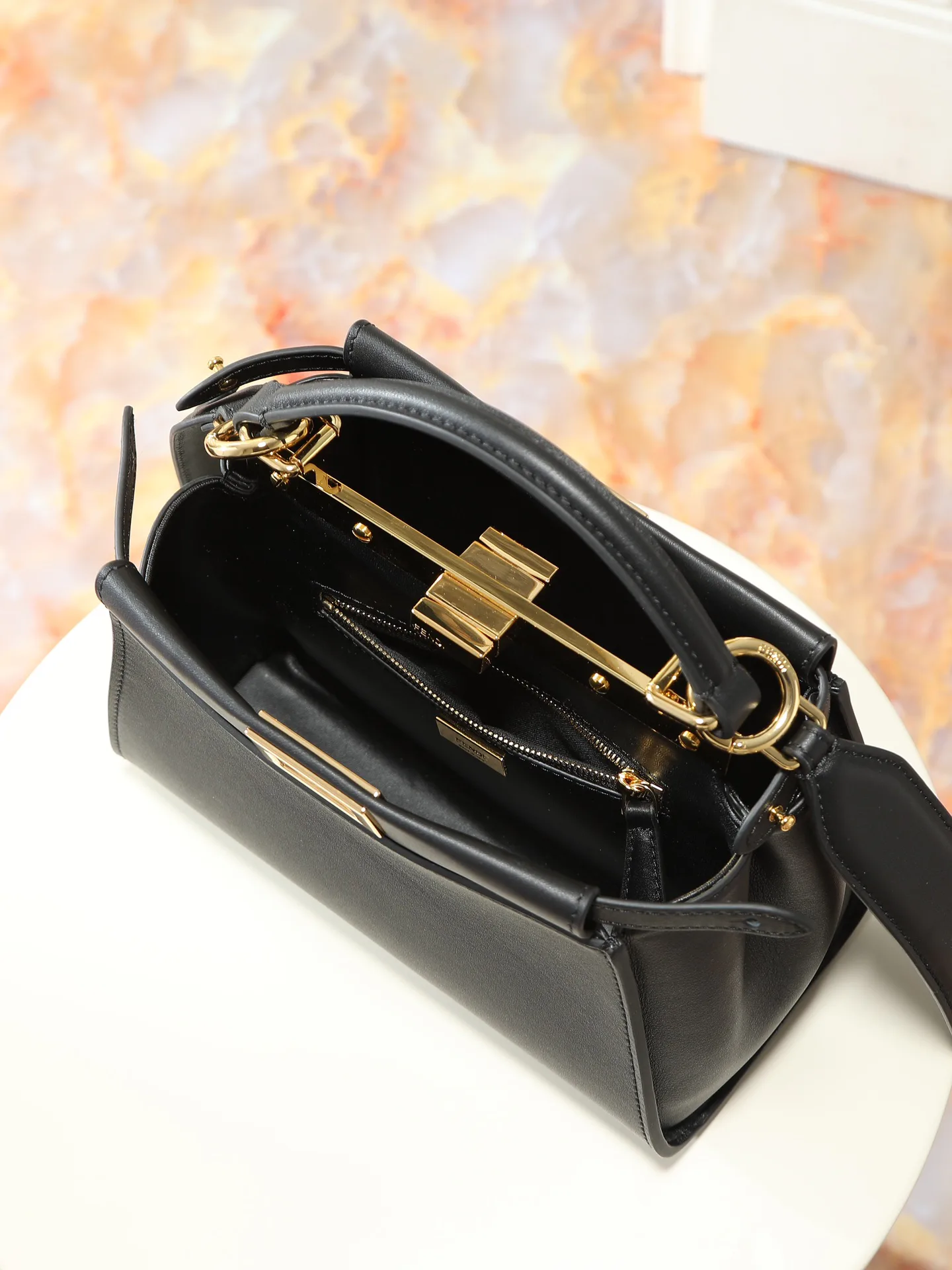 Классические Сумки Женские Fendi 10644811