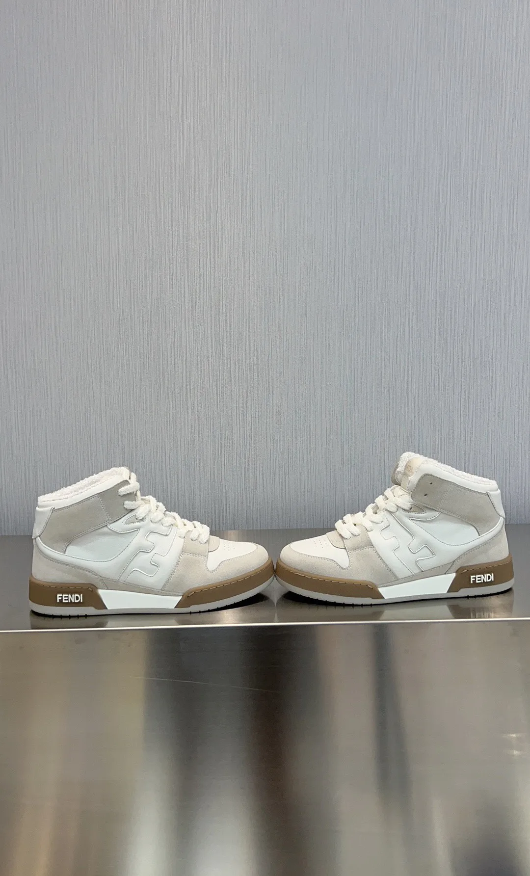 Кроссовки Женские Fendi 4073