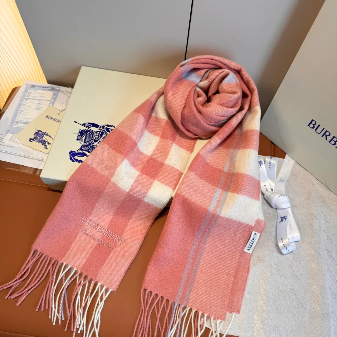 Шарфы Burberry 1518619