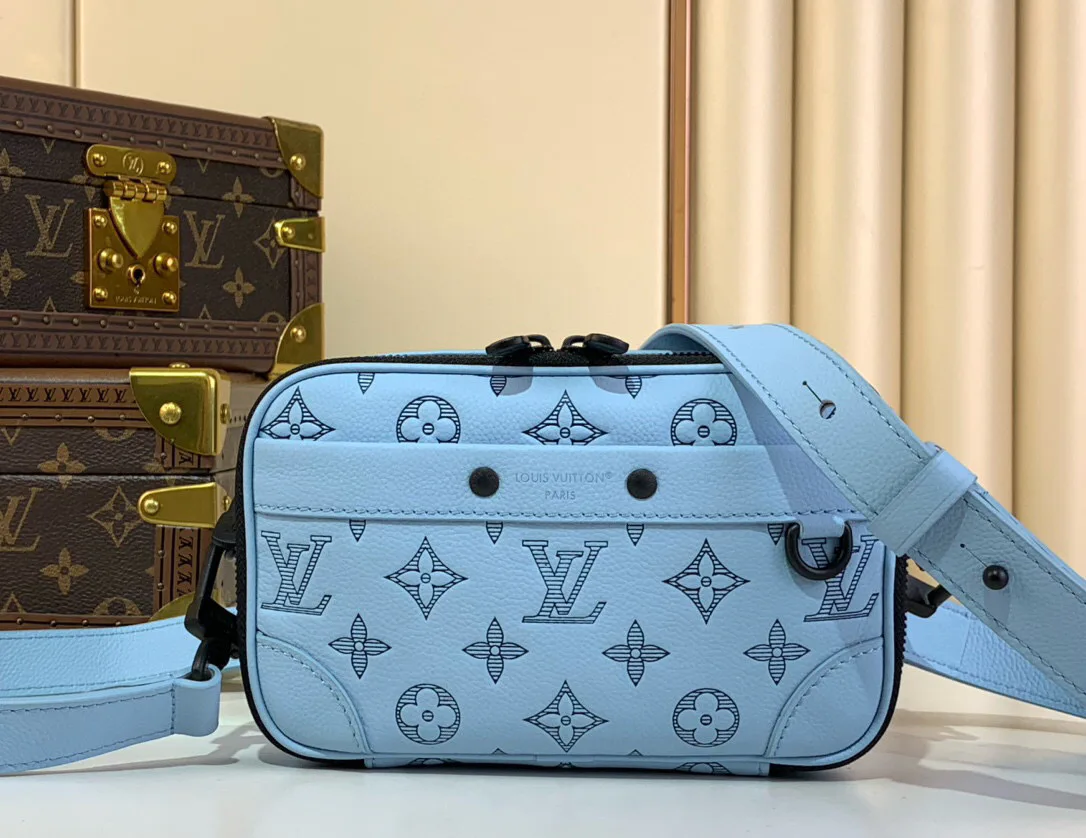 Сумки На Ремне Женские Louis Vuitton 84075