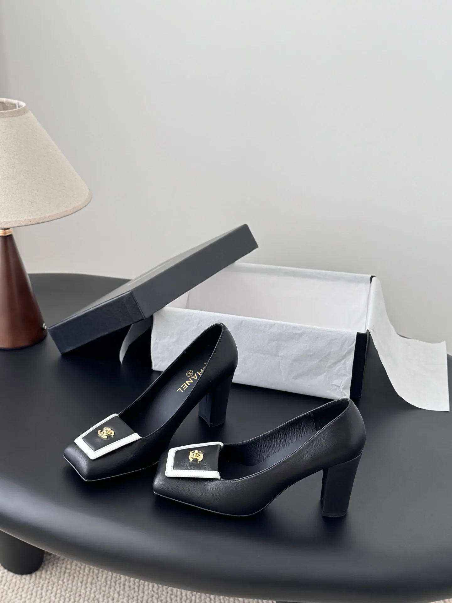 Туфли Женские Chanel 11870021