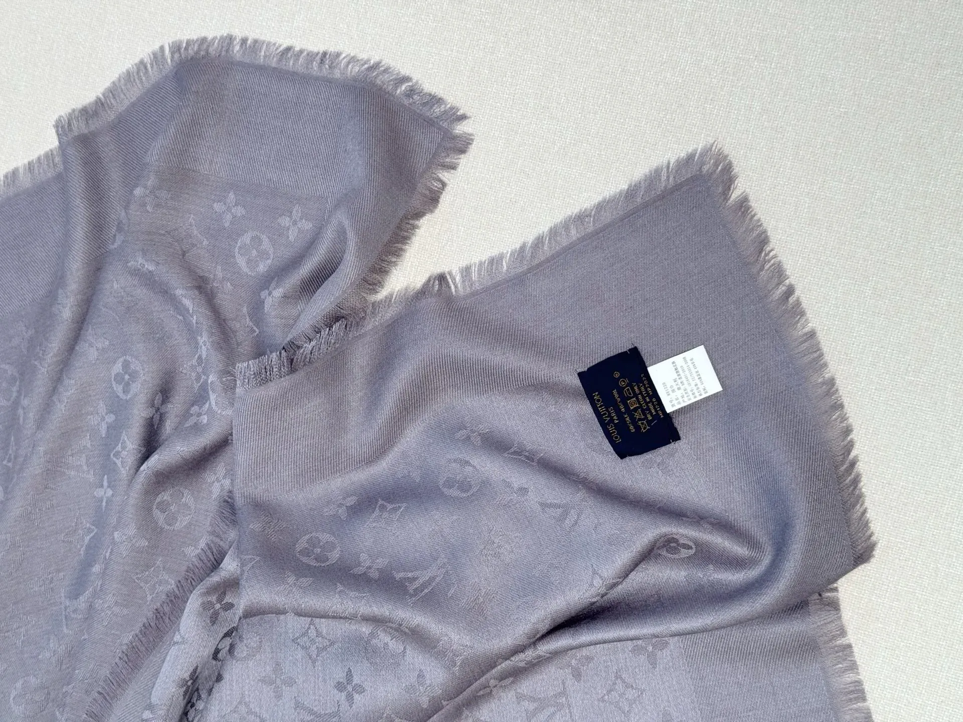 Шарфы Louis Vuitton 437765