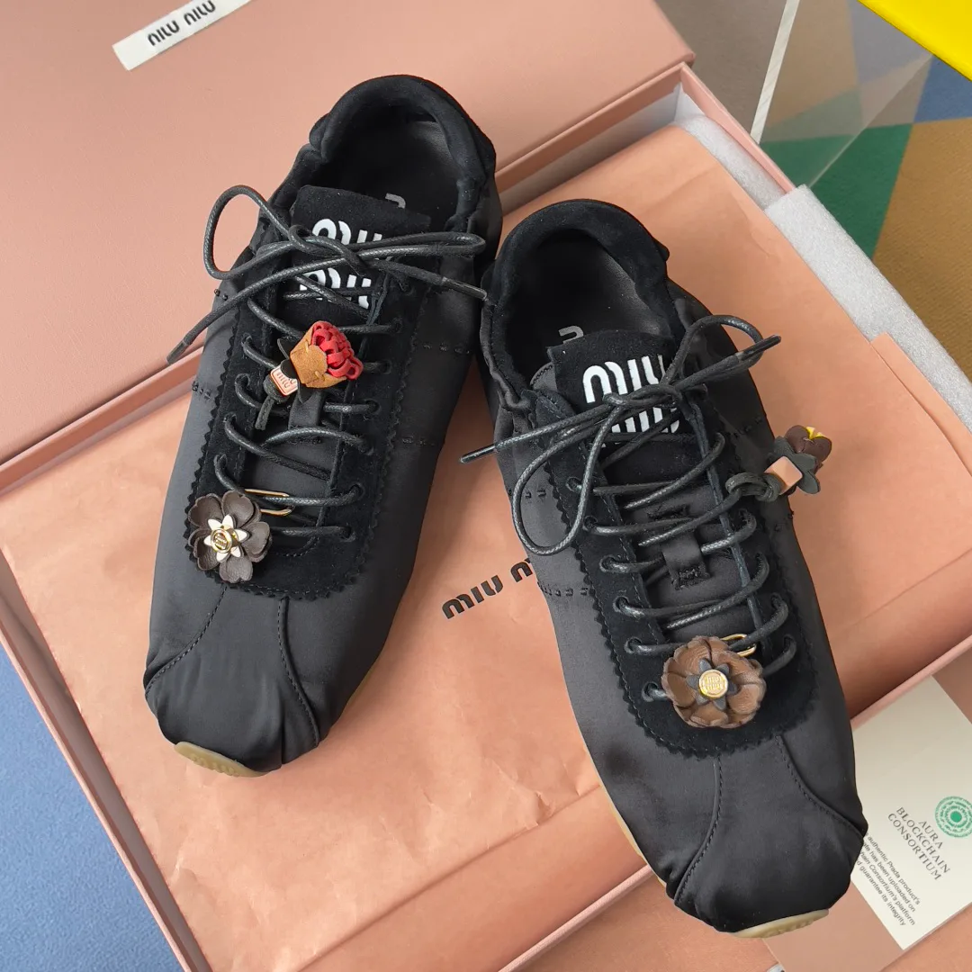 Кроссовки Женские Miu Miu 983426