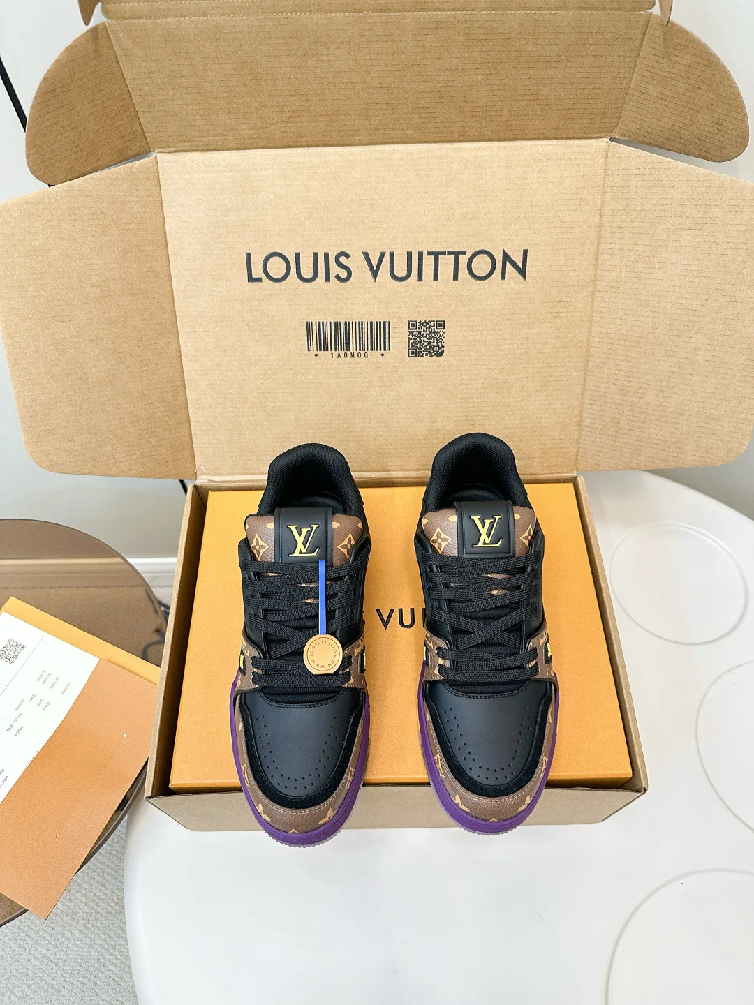 Кроссовки Женские Louis Vuitton 11778730