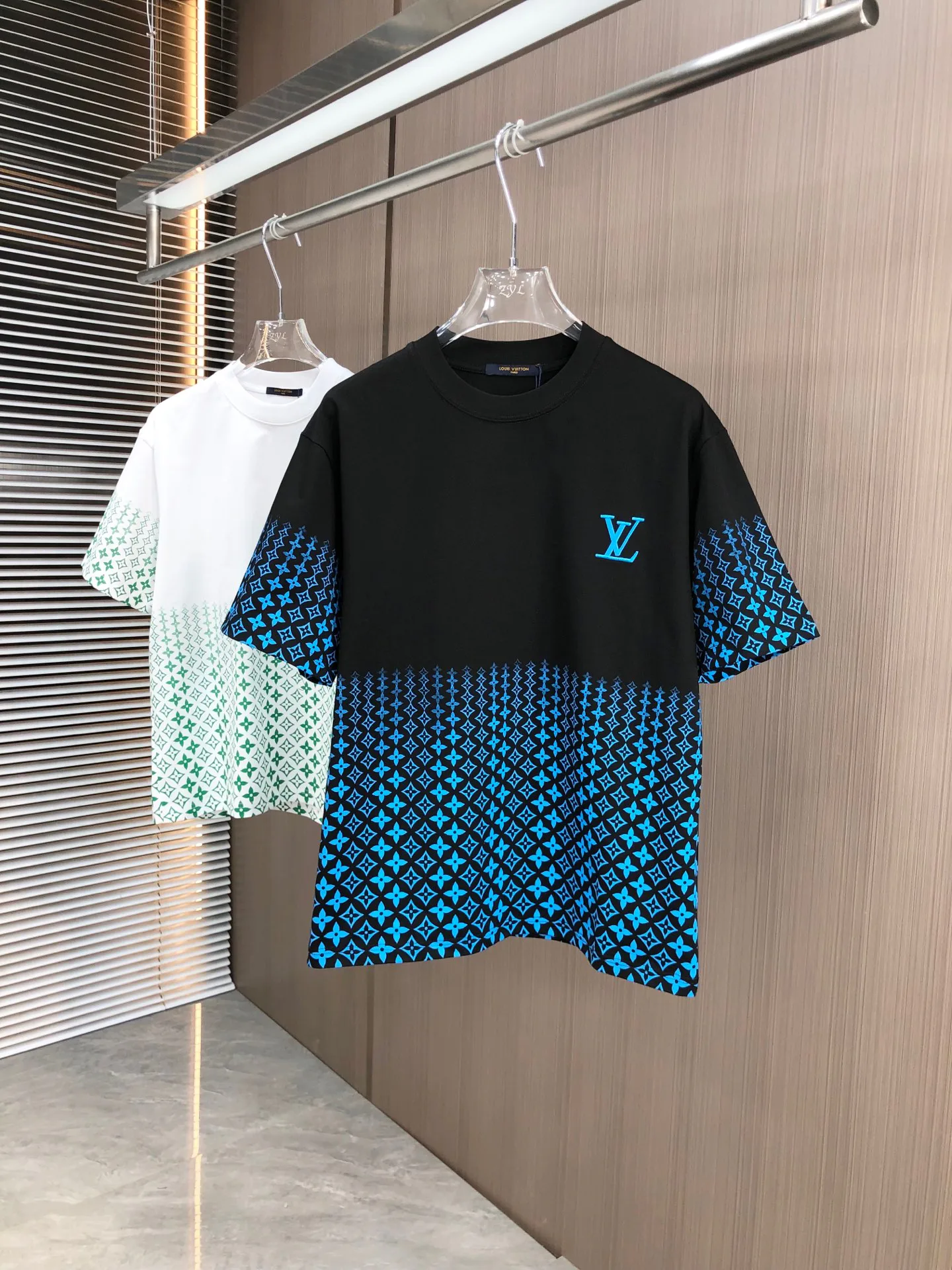 Футболки Женские Louis Vuitton 14748