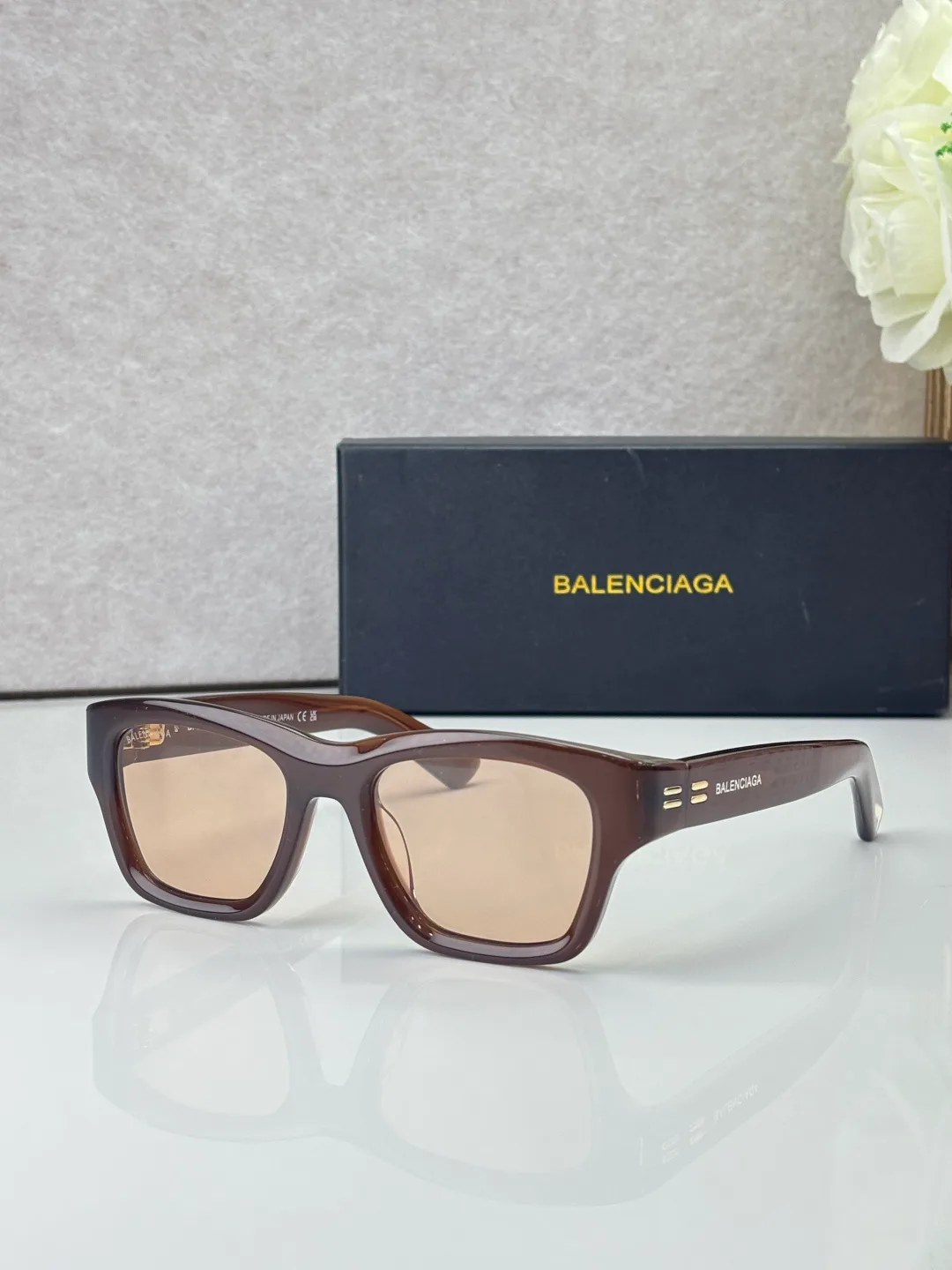 Очки Balenciaga 18642751
