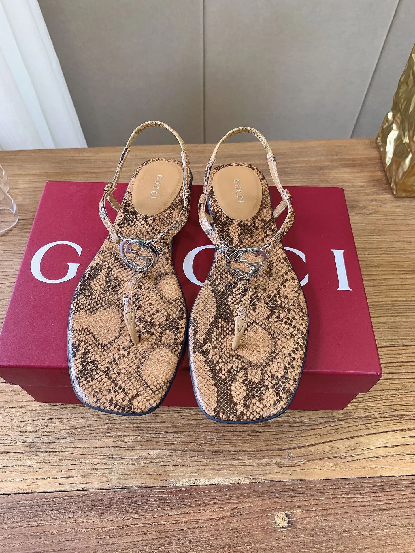 Босоножки Женские Gucci 16942041