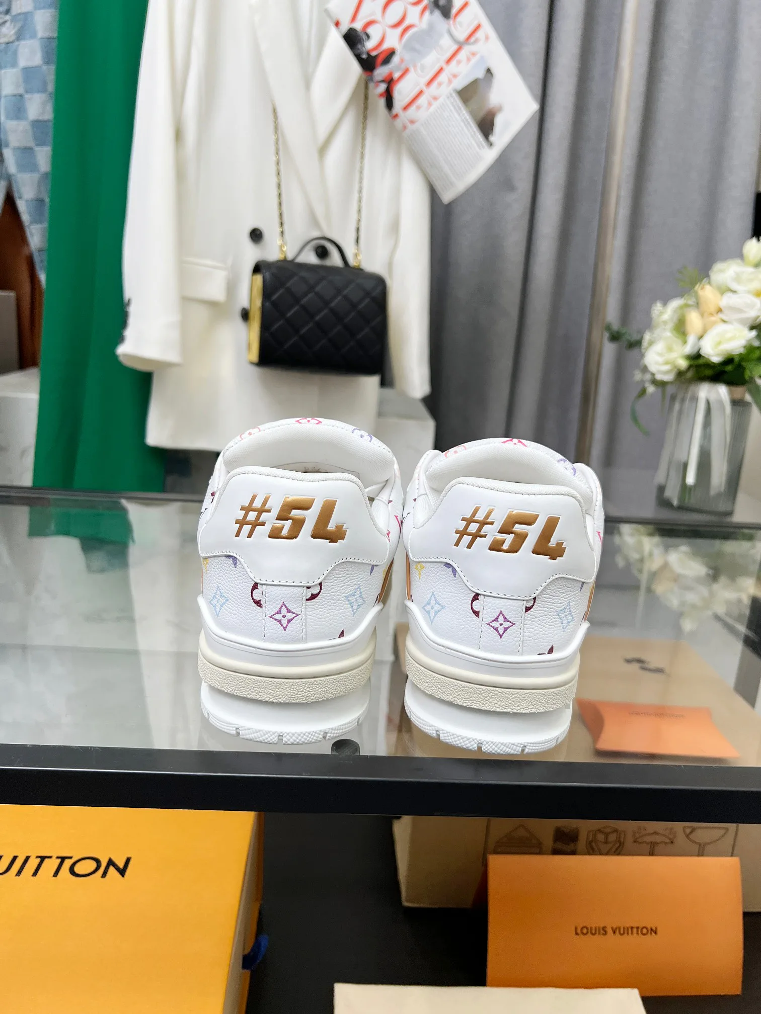 Кроссовки Женские Louis Vuitton 1124251