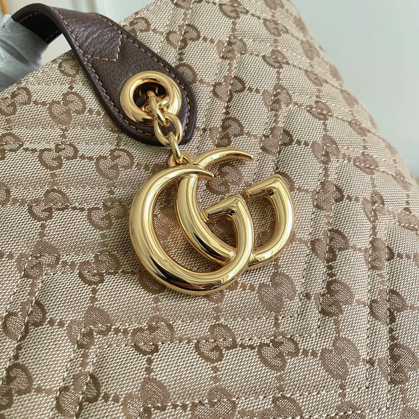 Классические Сумки Женские Gucci 13558964