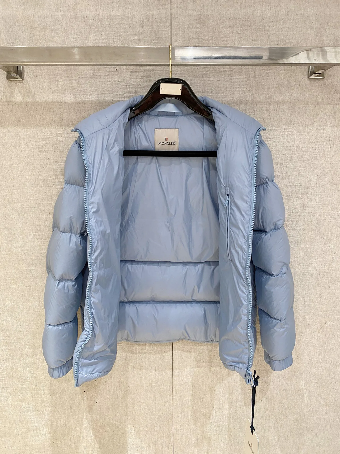 Куртки И Пуховики Мужские Moncler 1807047