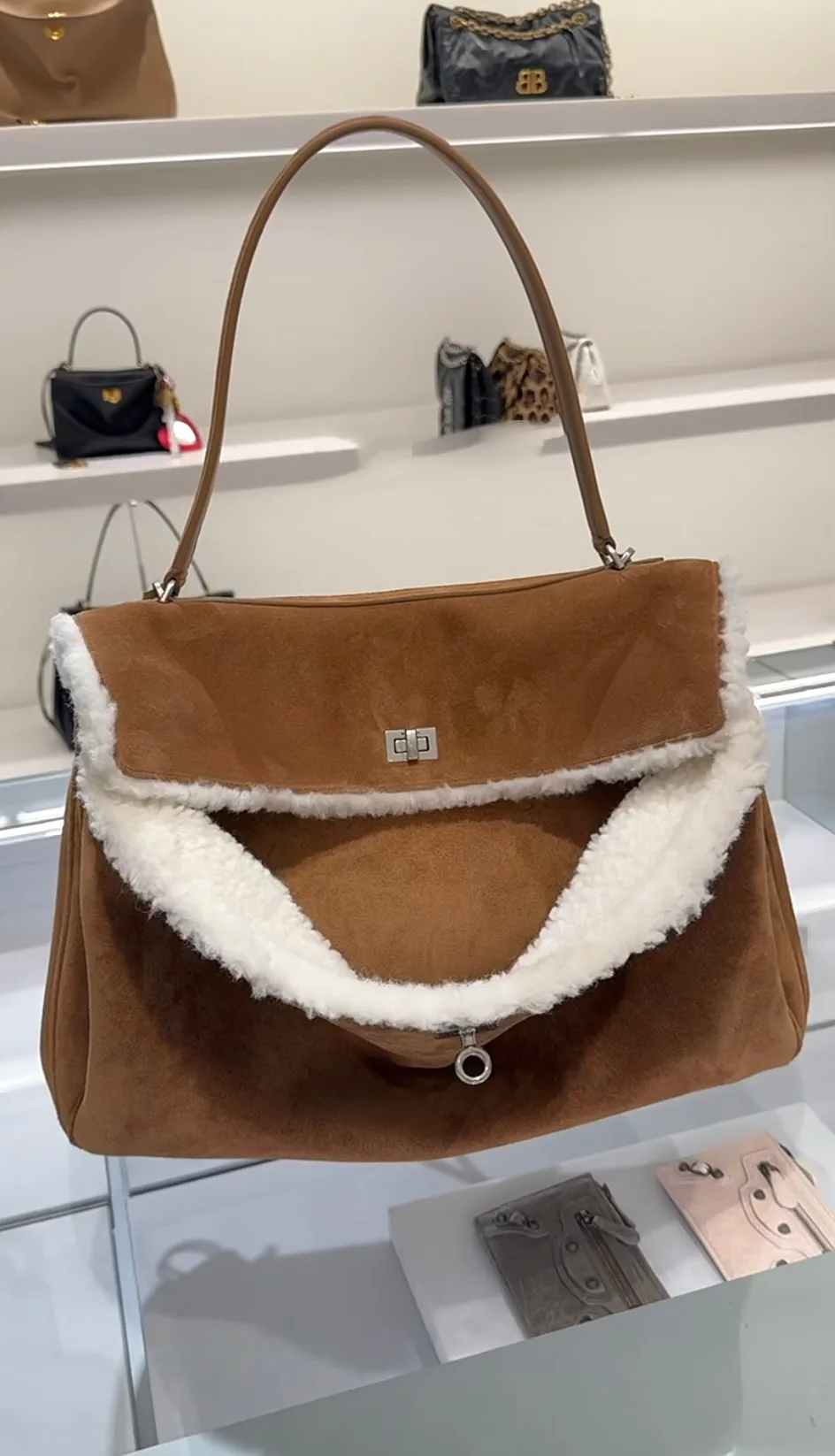 Классические Сумки Женские Balenciaga 4101