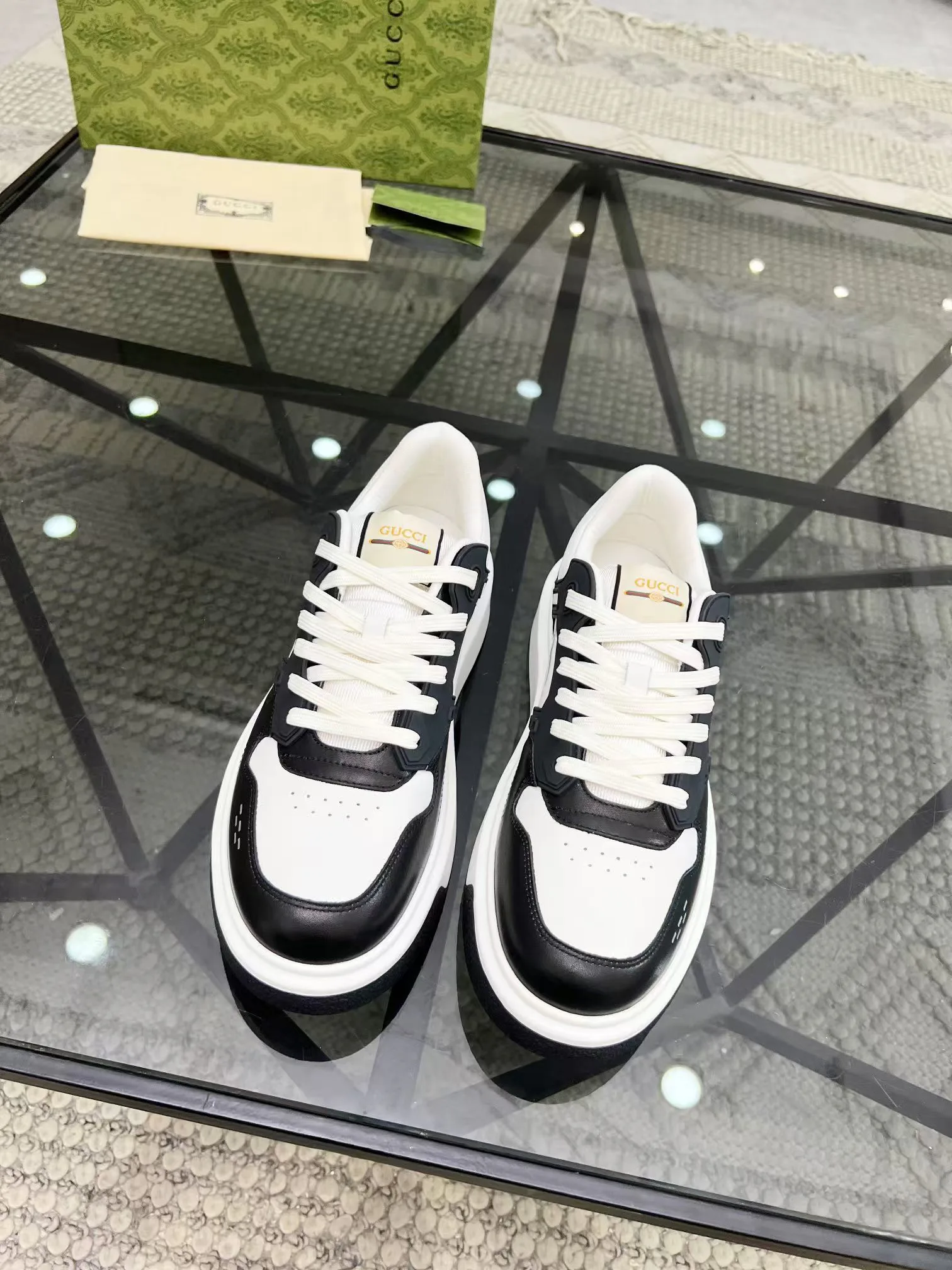 Кроссовки Мужские Gucci 17955498