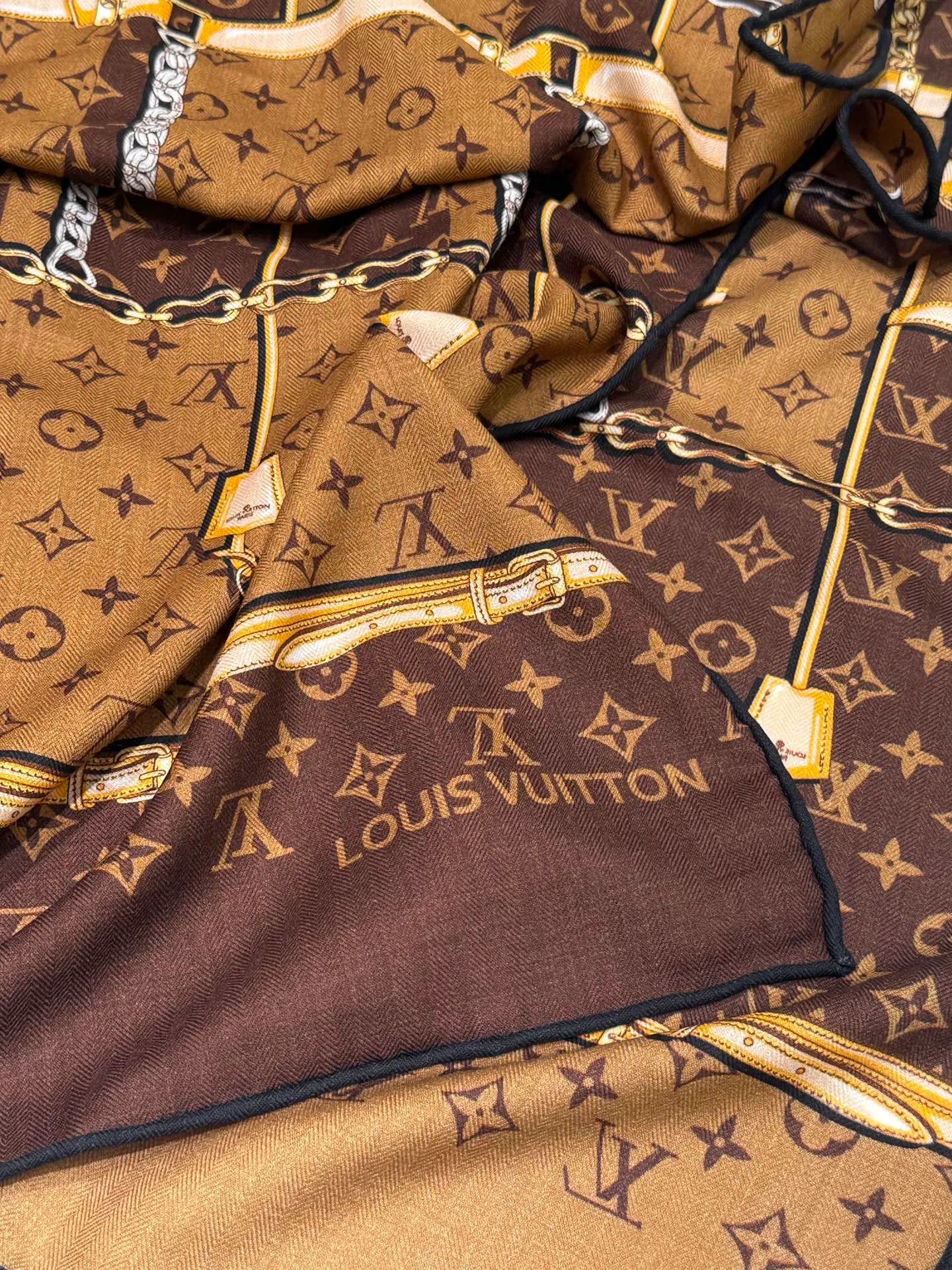 Шарфы Louis Vuitton 5904720