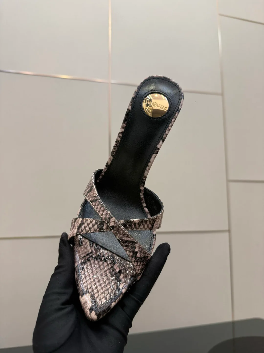Босоножки Женские Saint Laurent 11409903