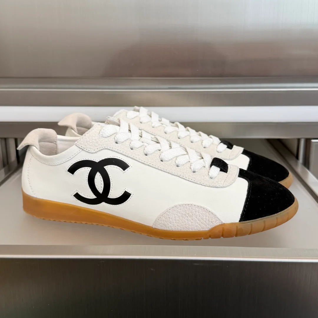 Кроссовки Женские Chanel 4304500