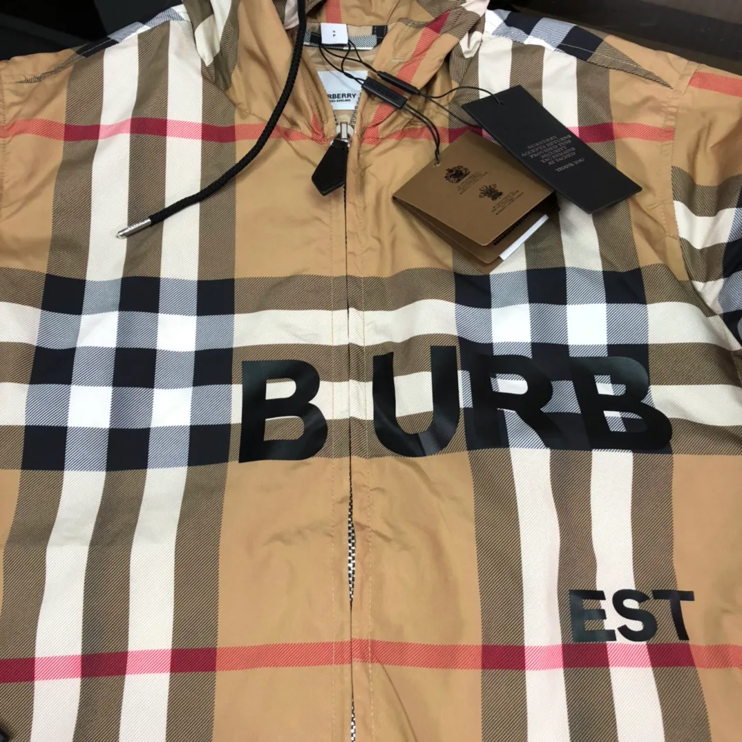 Куртки Женские Burberry 6179