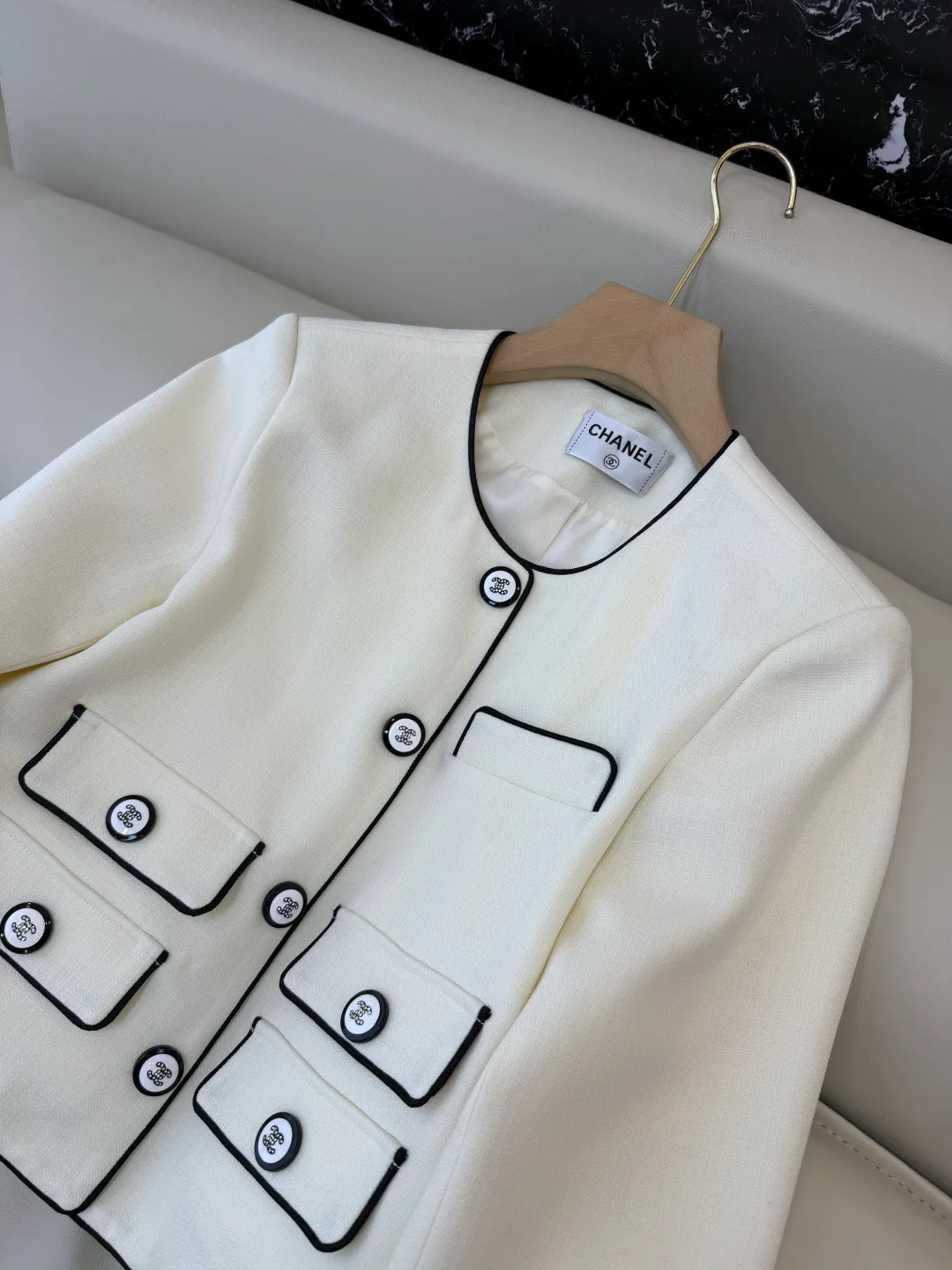 Жакеты Женские Chanel 10503310