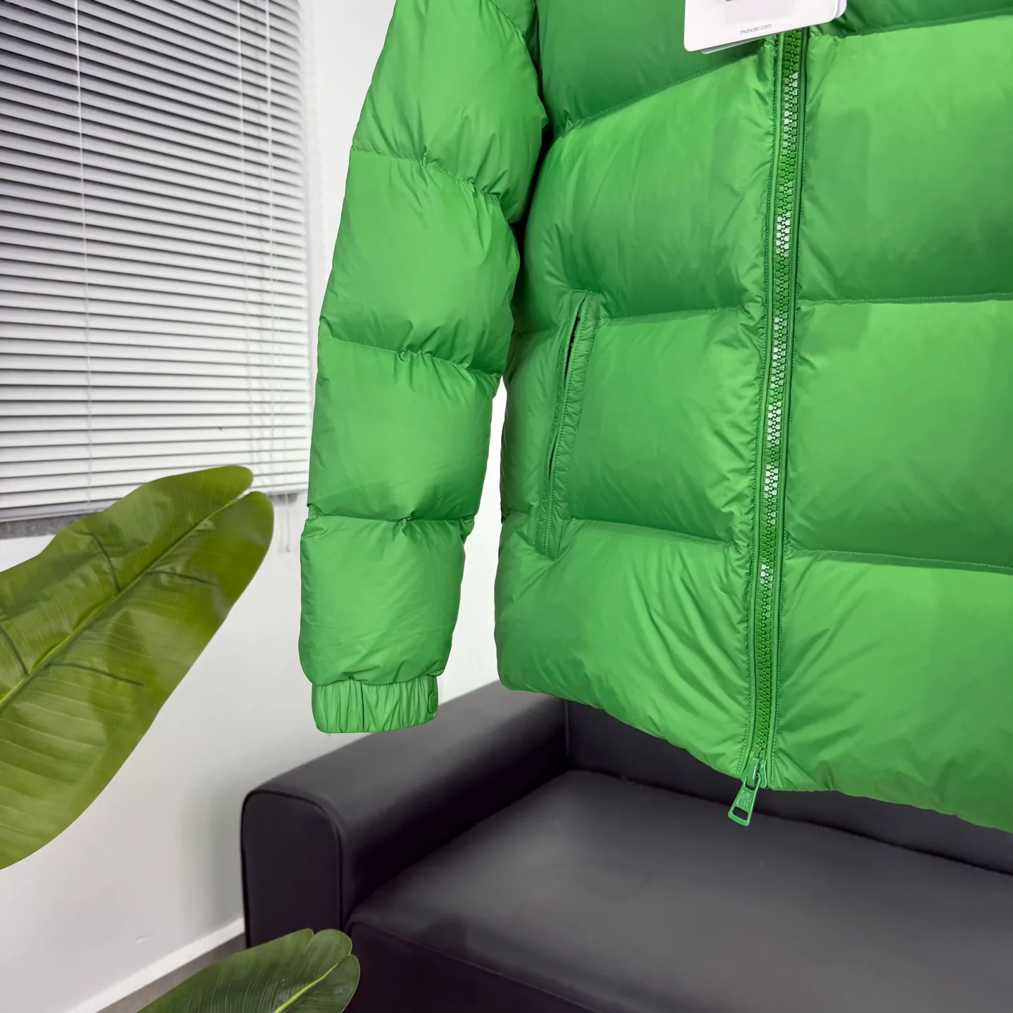 Куртки И Пуховики Женские Moncler 18415638