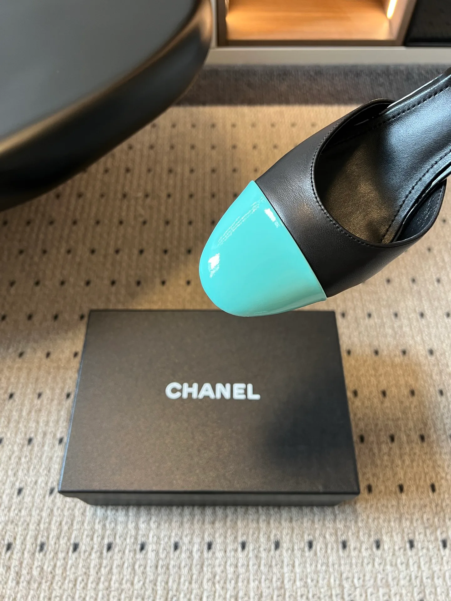 Босоножки Женские Chanel 18121079