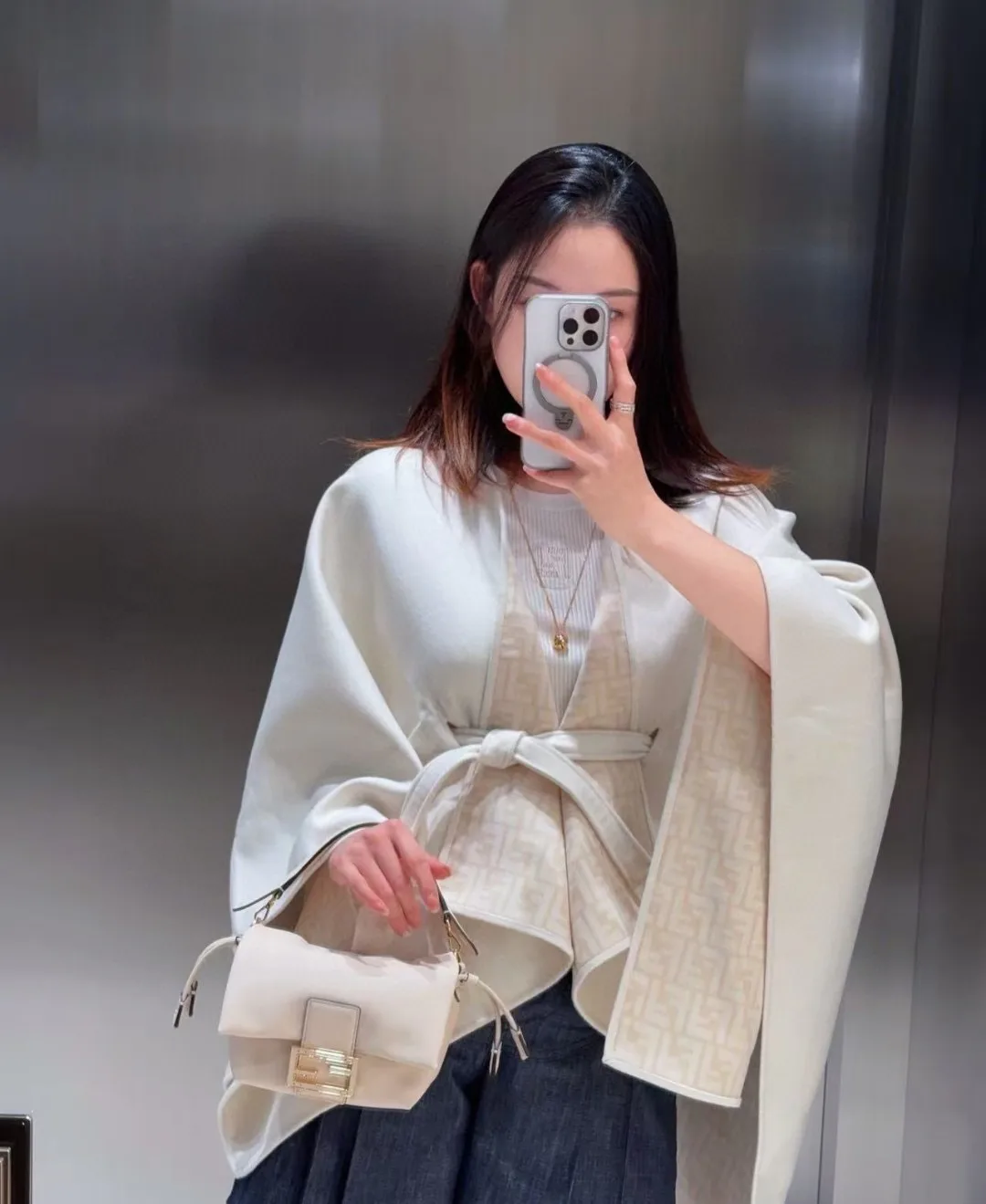 Пальто Женские Fendi 18275146