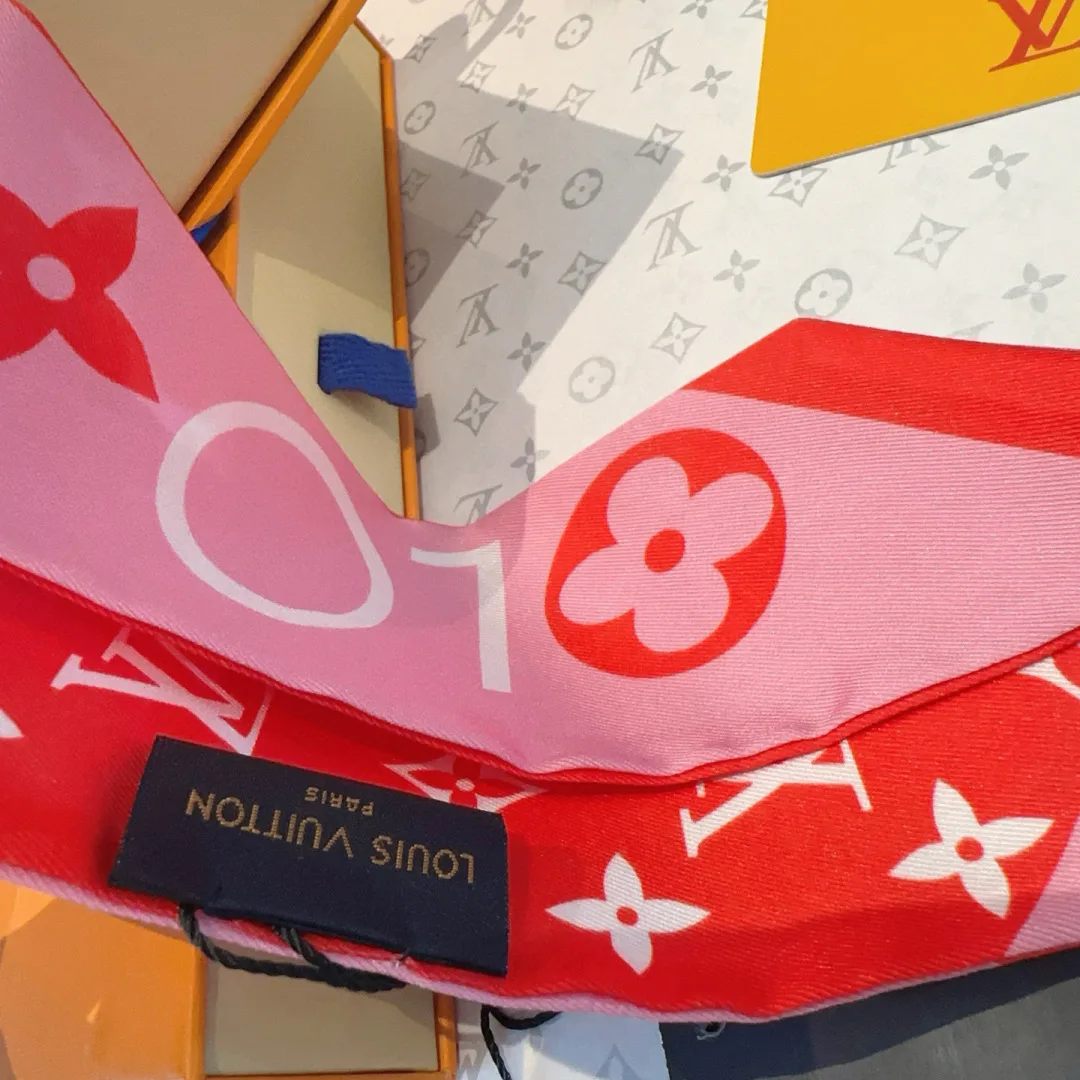 Платки Louis Vuitton 12918477