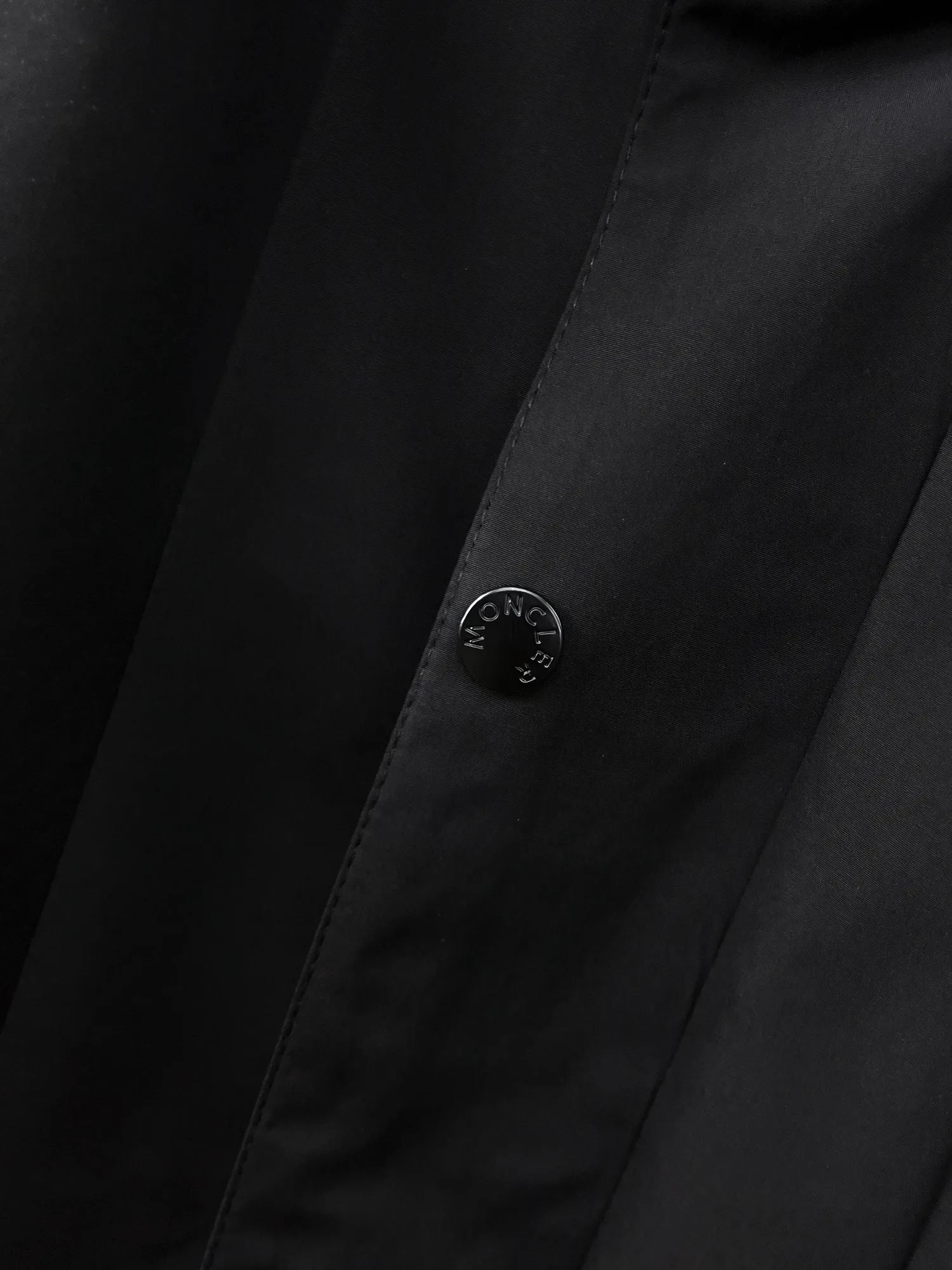 Куртки И Пуховики Мужские Moncler 18191457