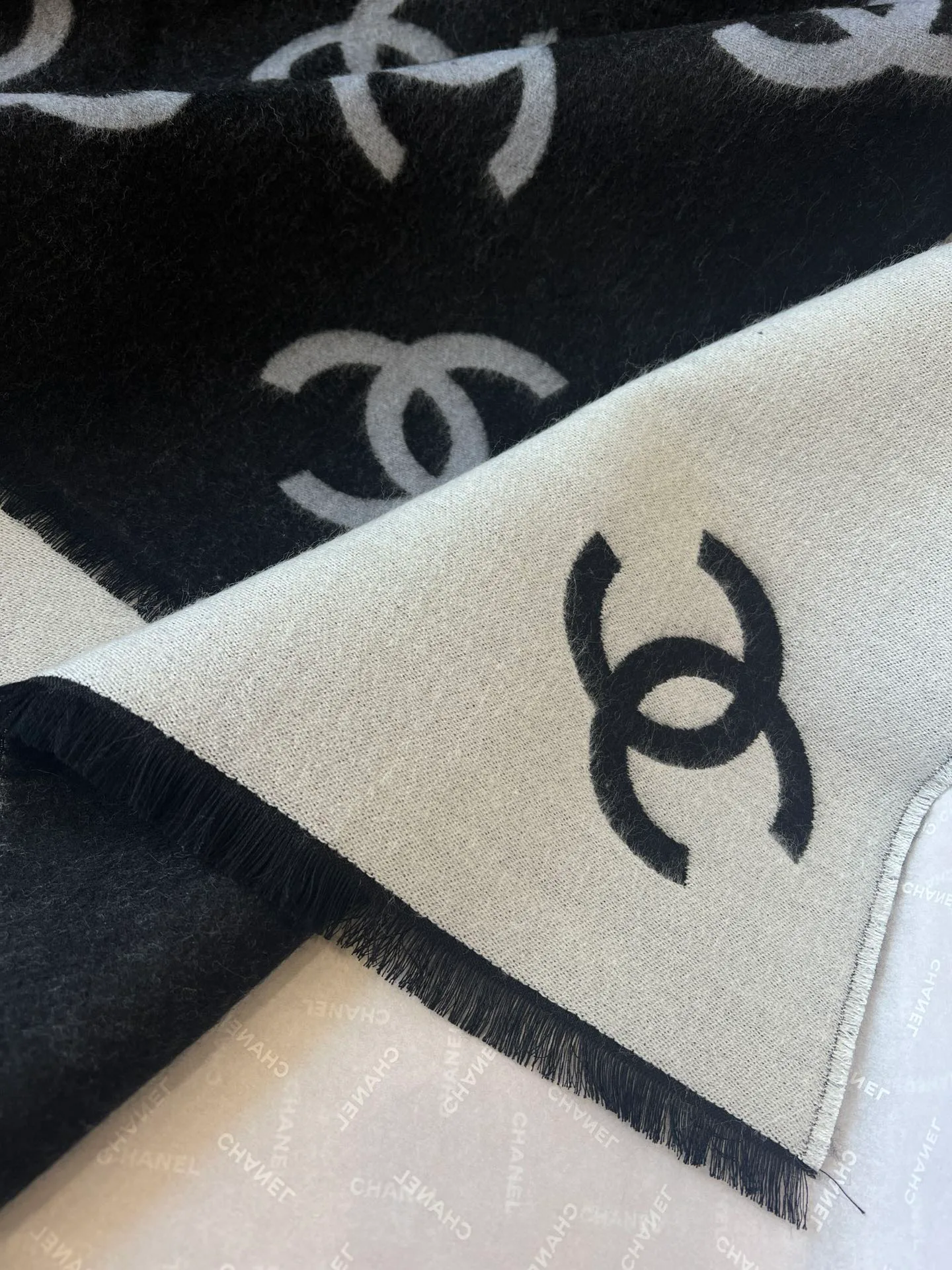 Шарфы Chanel 108189