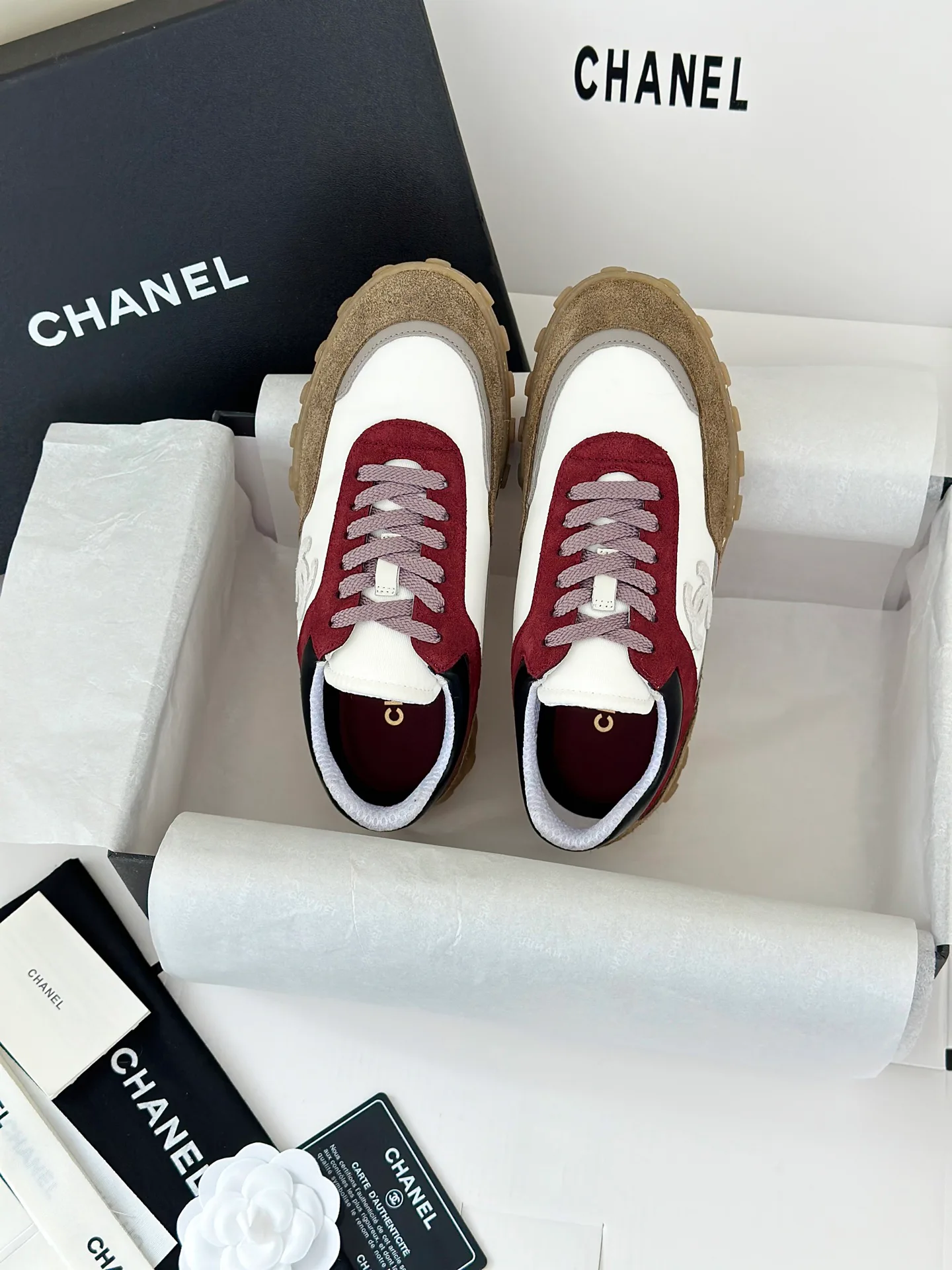 Кроссовки Женские Chanel 18764995