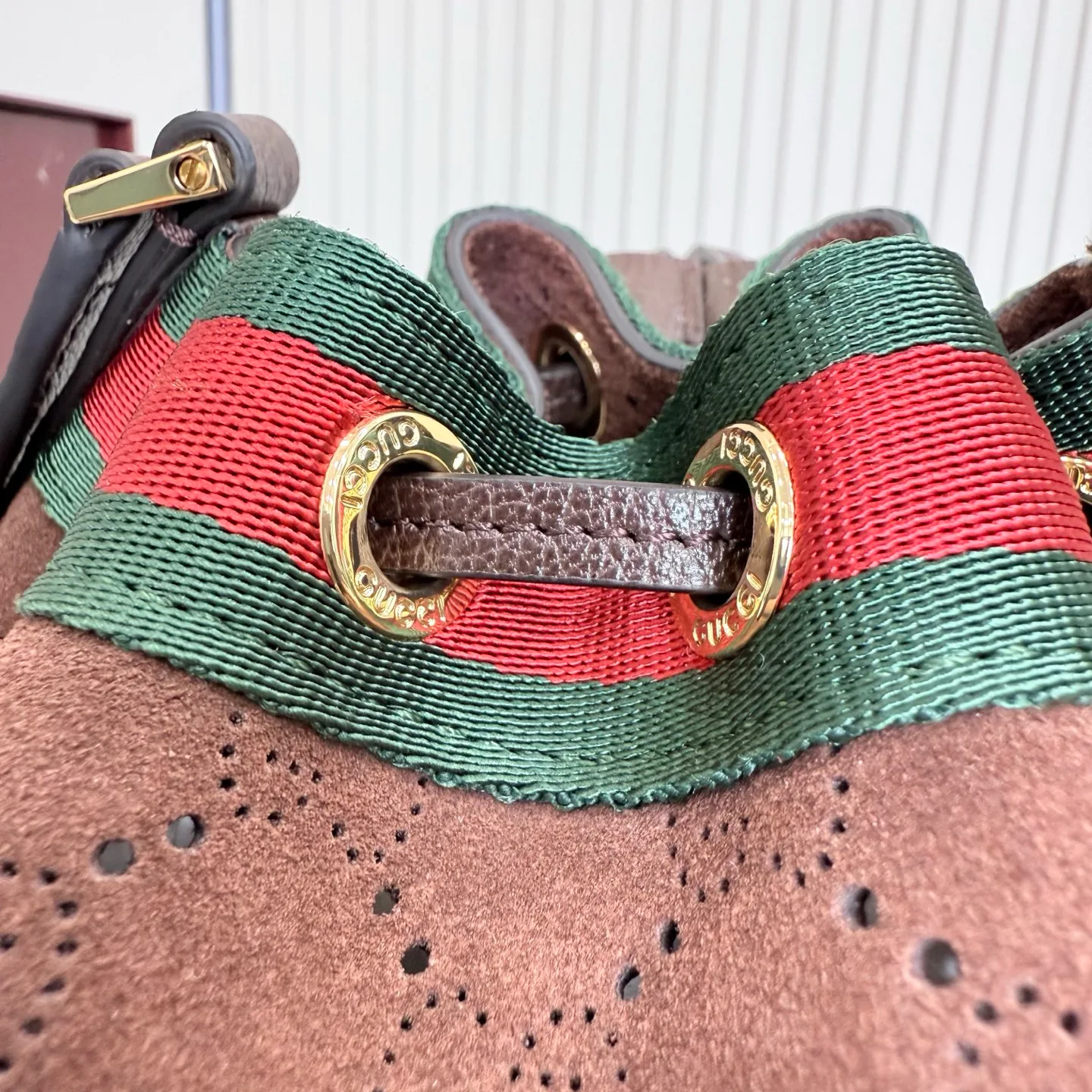 Классические Сумки Женские Gucci 18210733